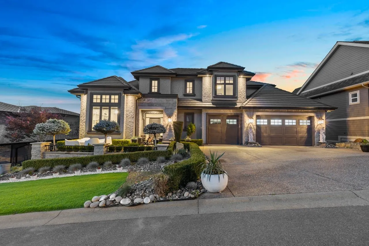 2736 Aquila Drive