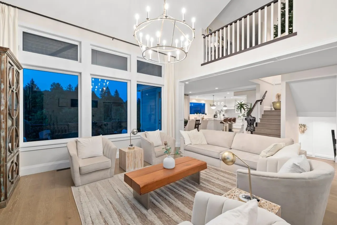 2736 Aquila Drive