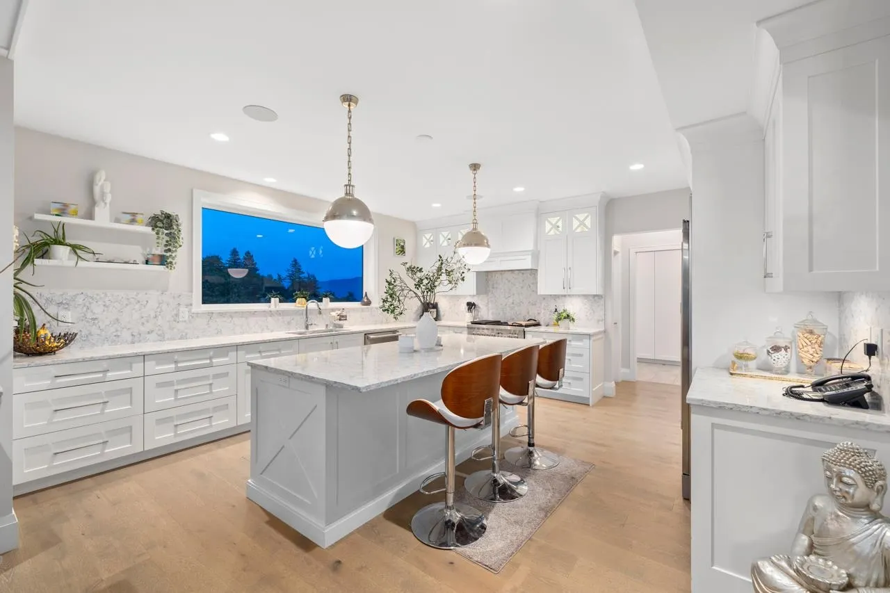 2736 Aquila Drive