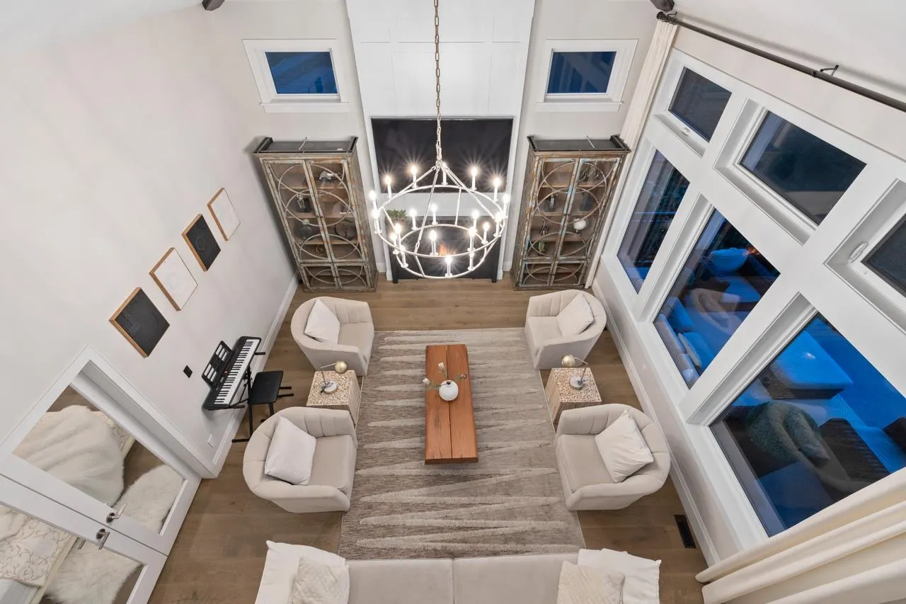 2736 Aquila Drive