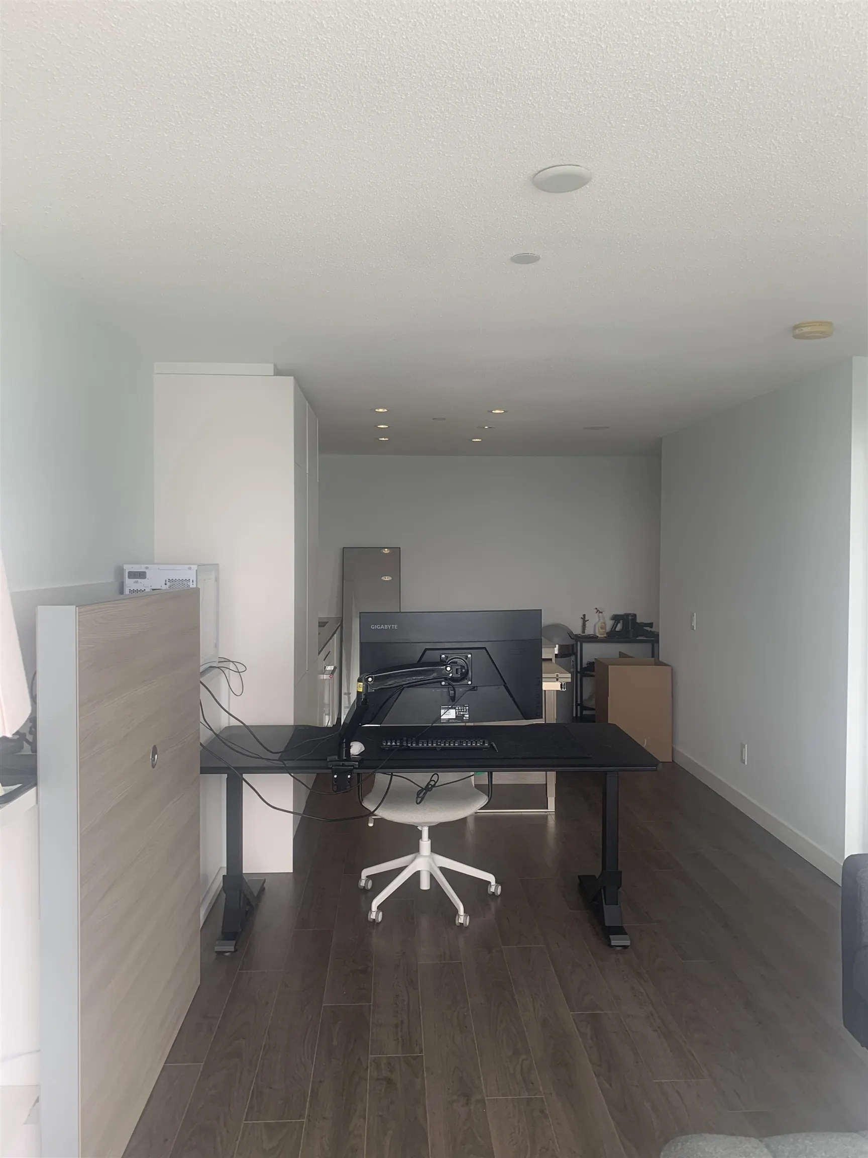 2512 988 Quayside Drive
