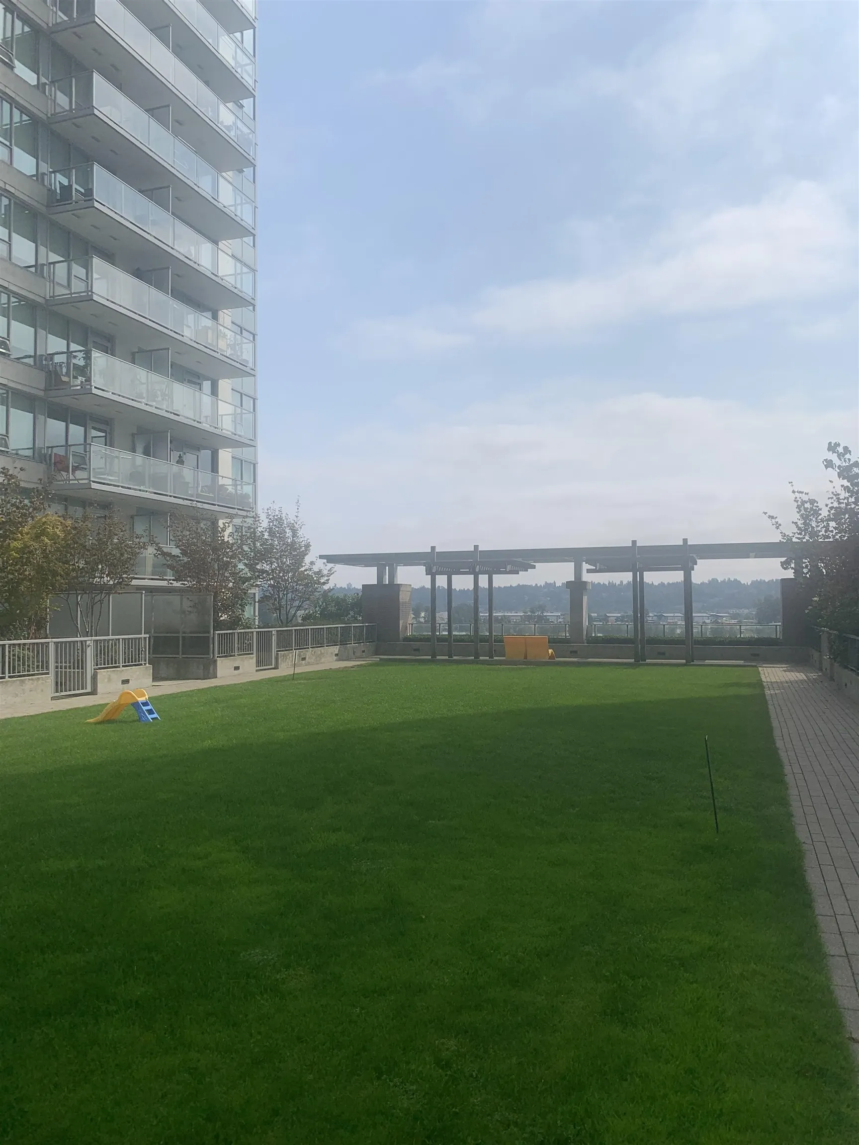 2512 988 Quayside Drive