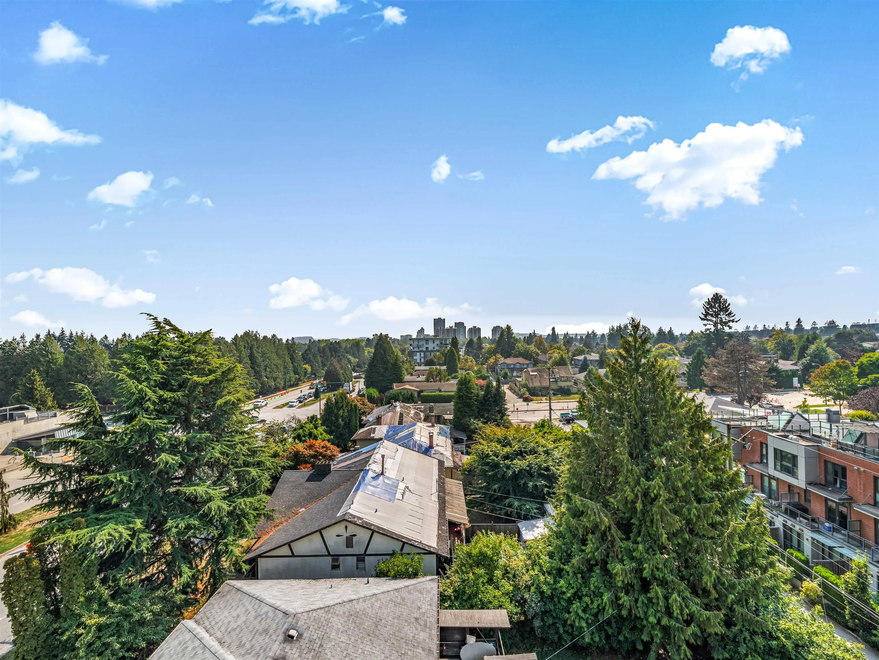 709 6383 Cambie Street