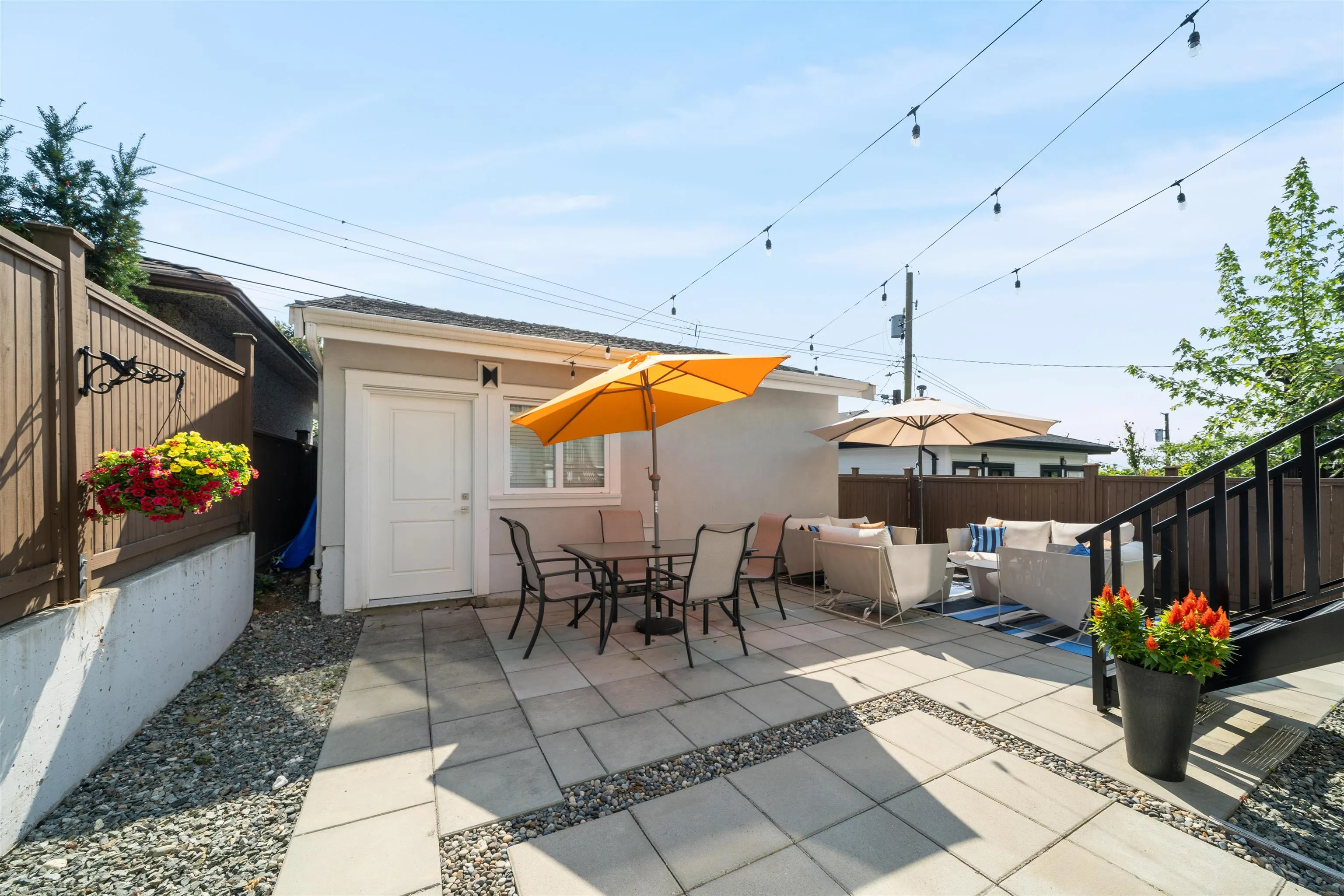 3448 Pandora Street