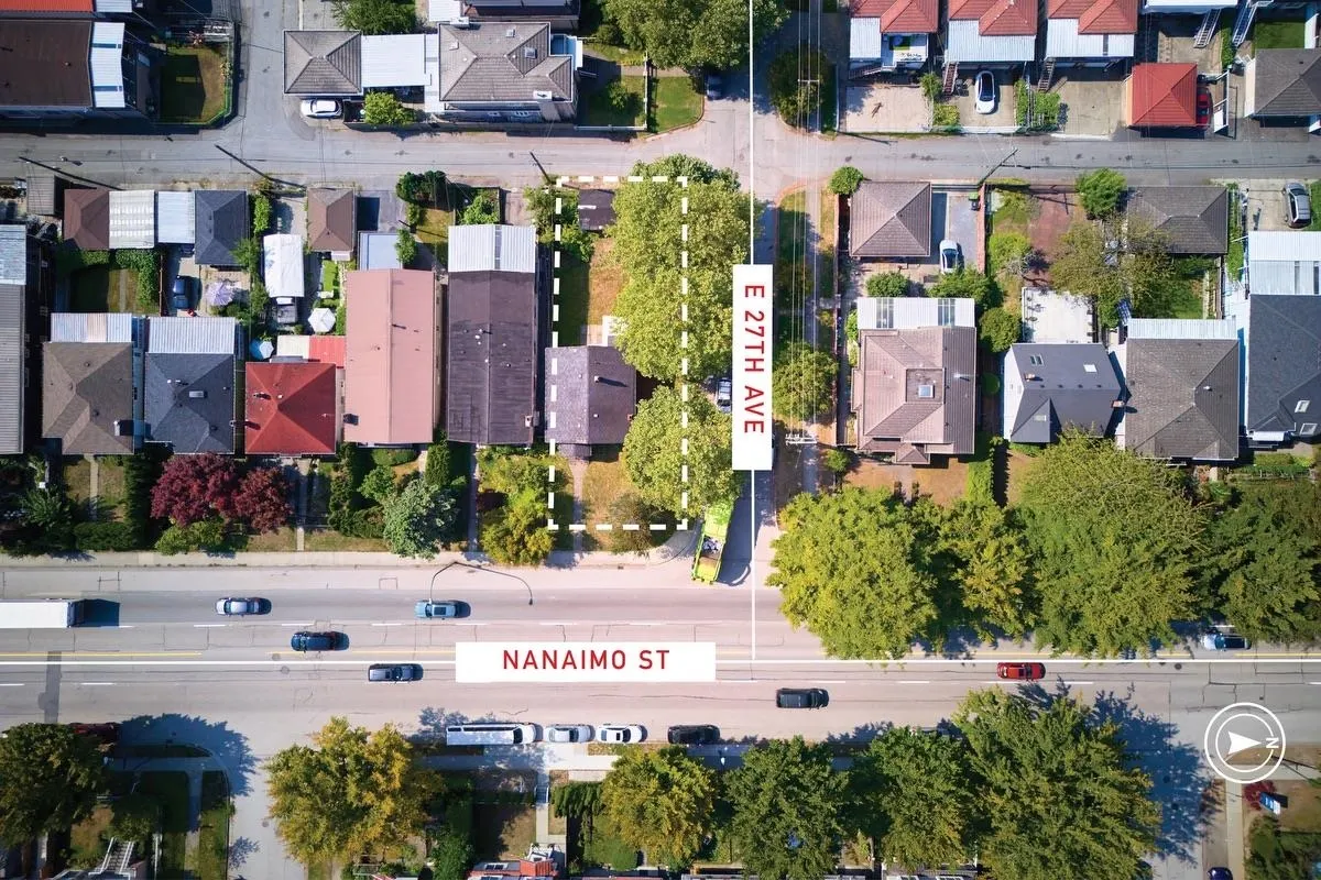 4307 Nanaimo Street