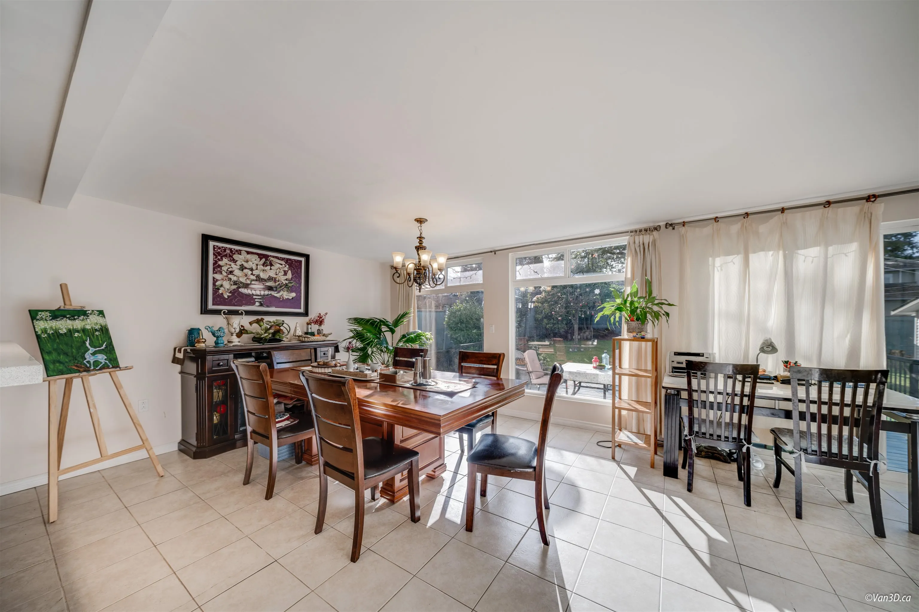 5681 Sardis Crescent