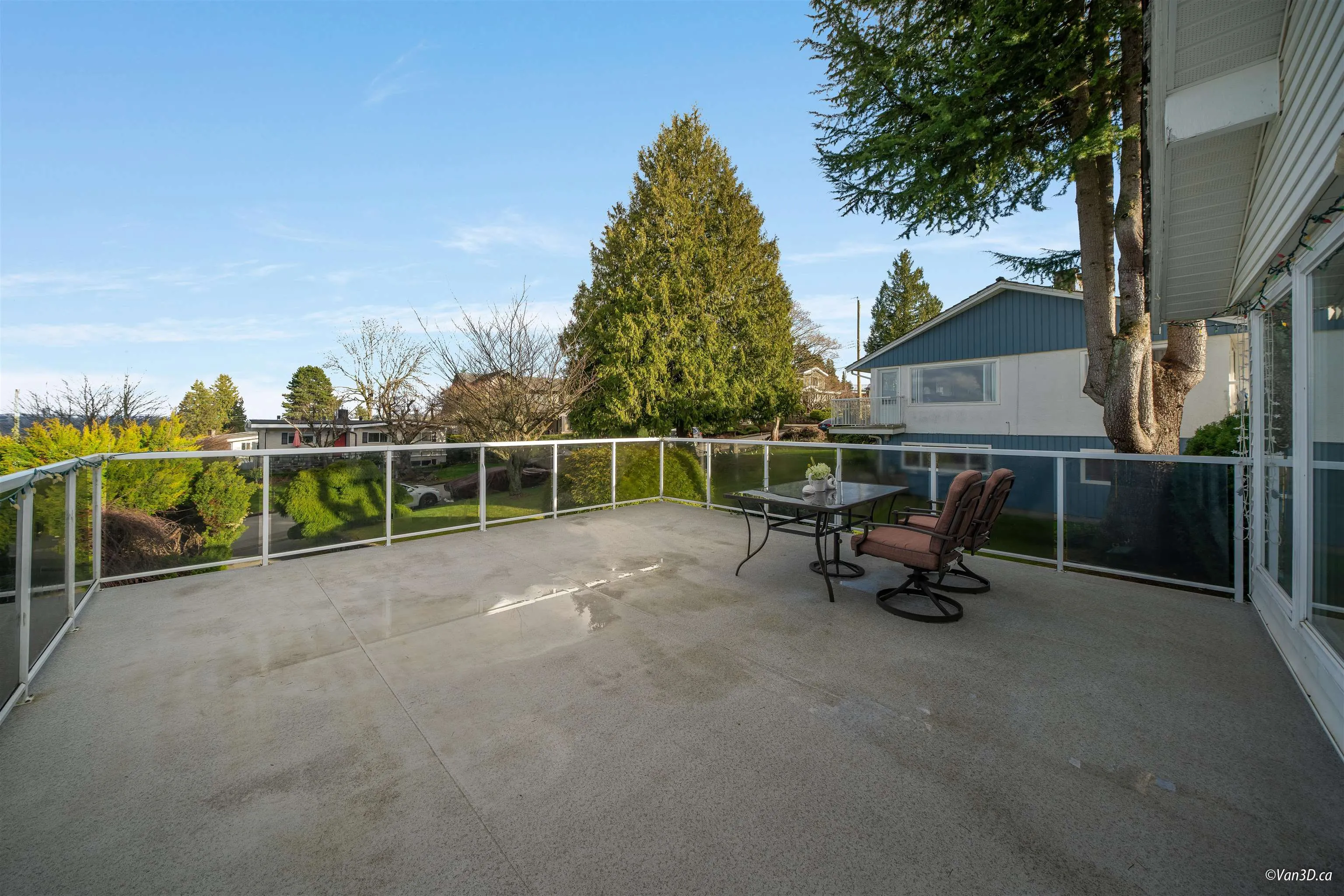5681 Sardis Crescent