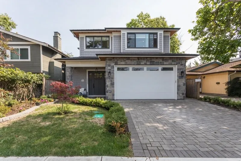 11240 Schooner Court