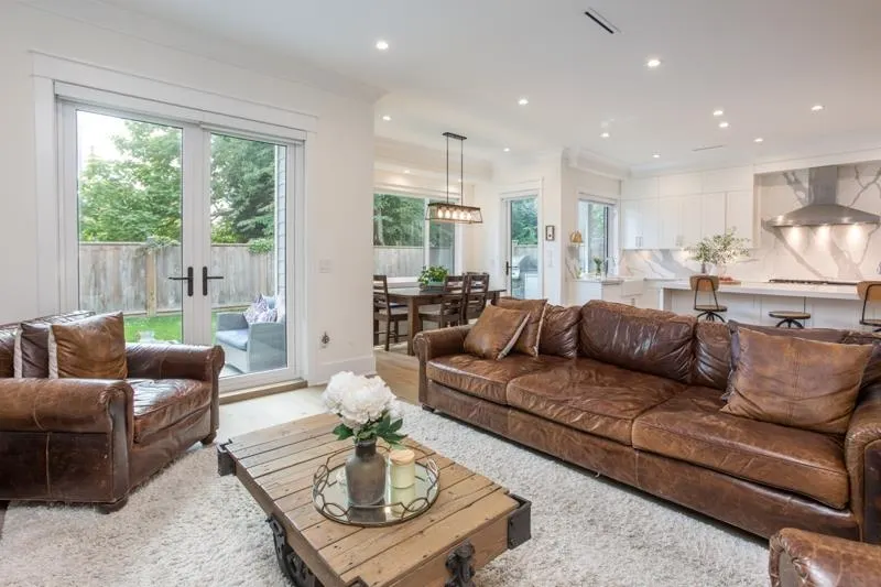 11240 Schooner Court