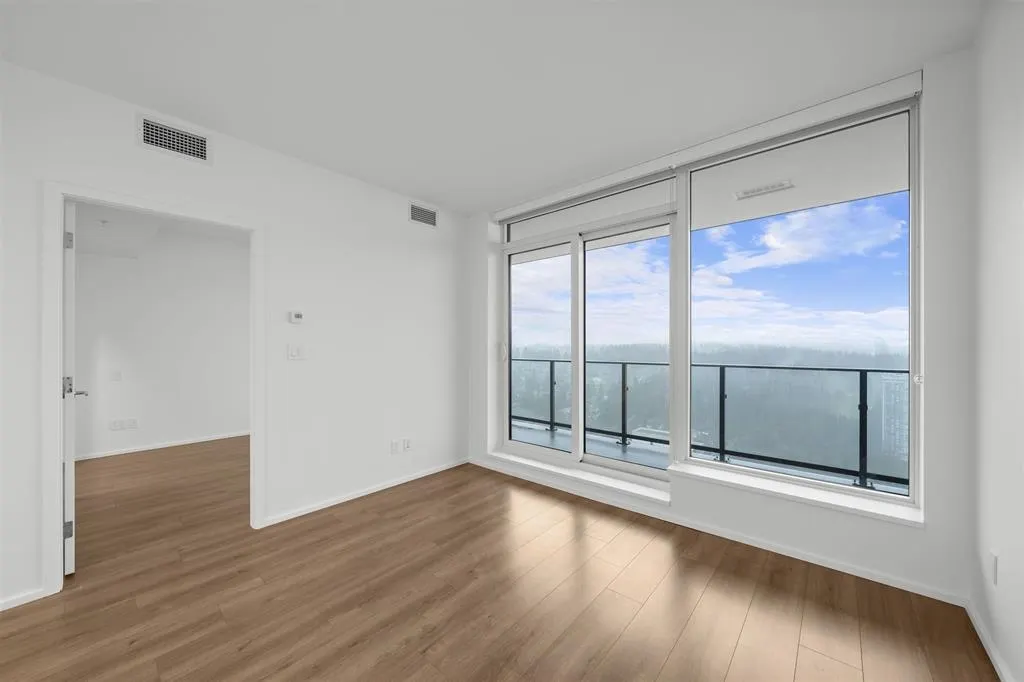 3903 3809 Evergreen Place
