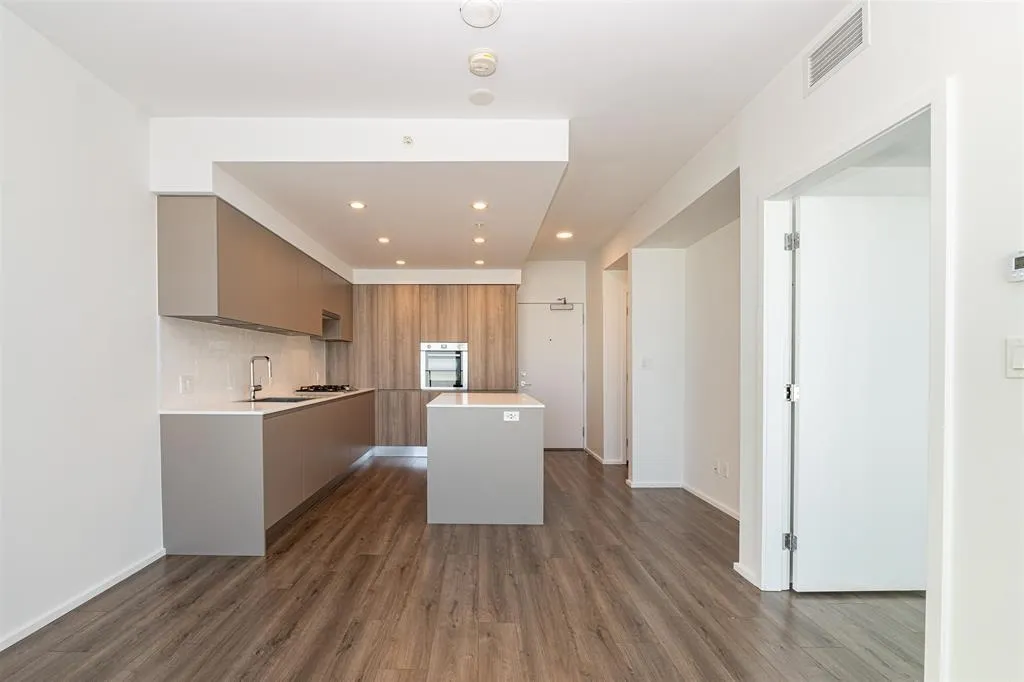 3903 3809 Evergreen Place