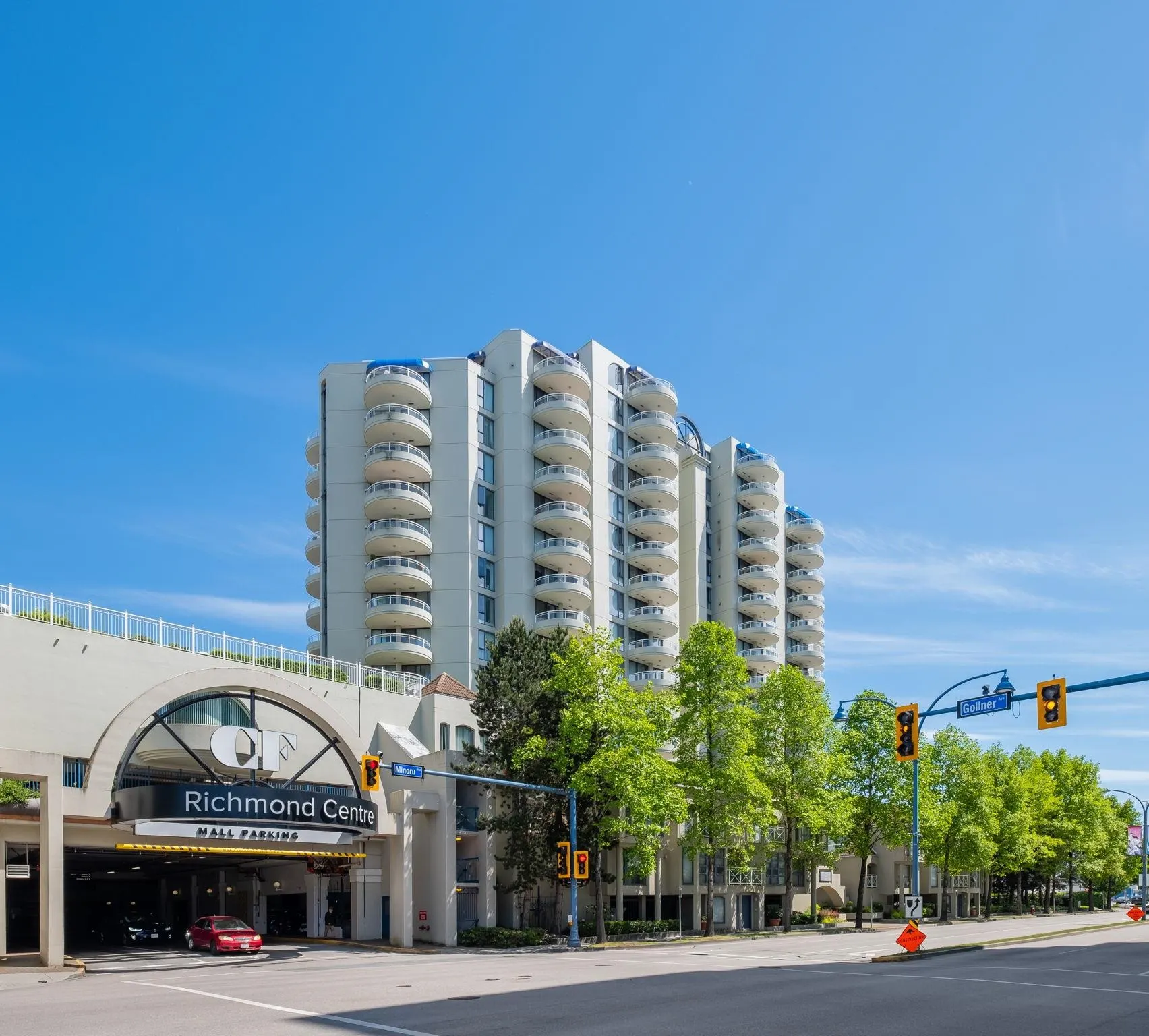 1605 6088 Minoru Boulevard