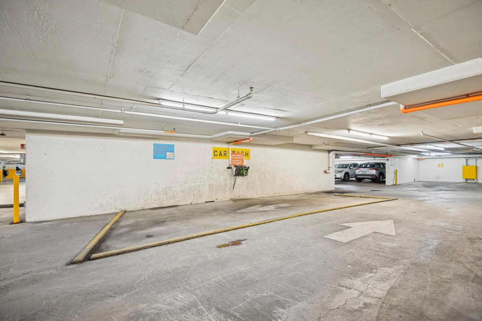 1605 6088 Minoru Boulevard