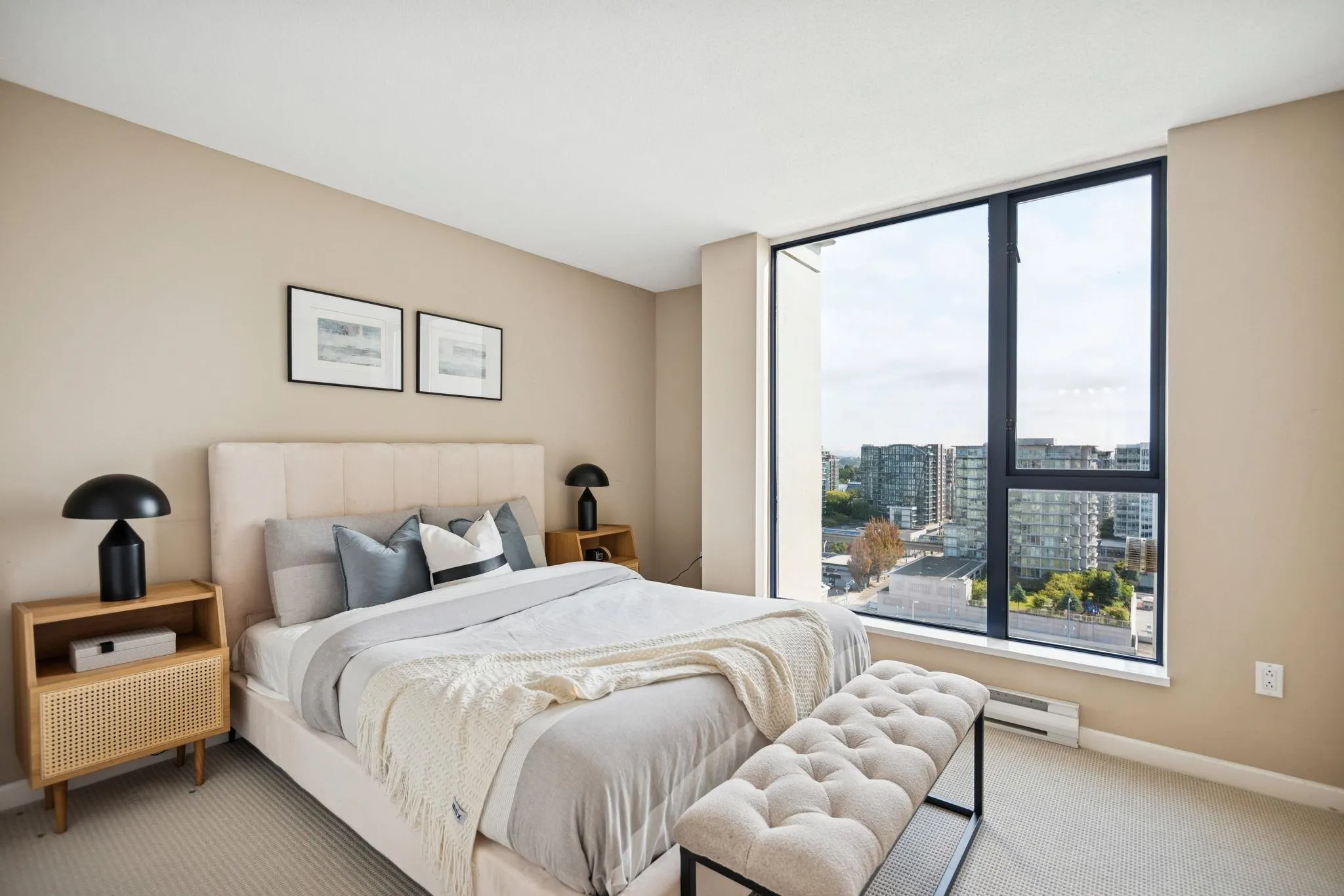1605 6088 Minoru Boulevard