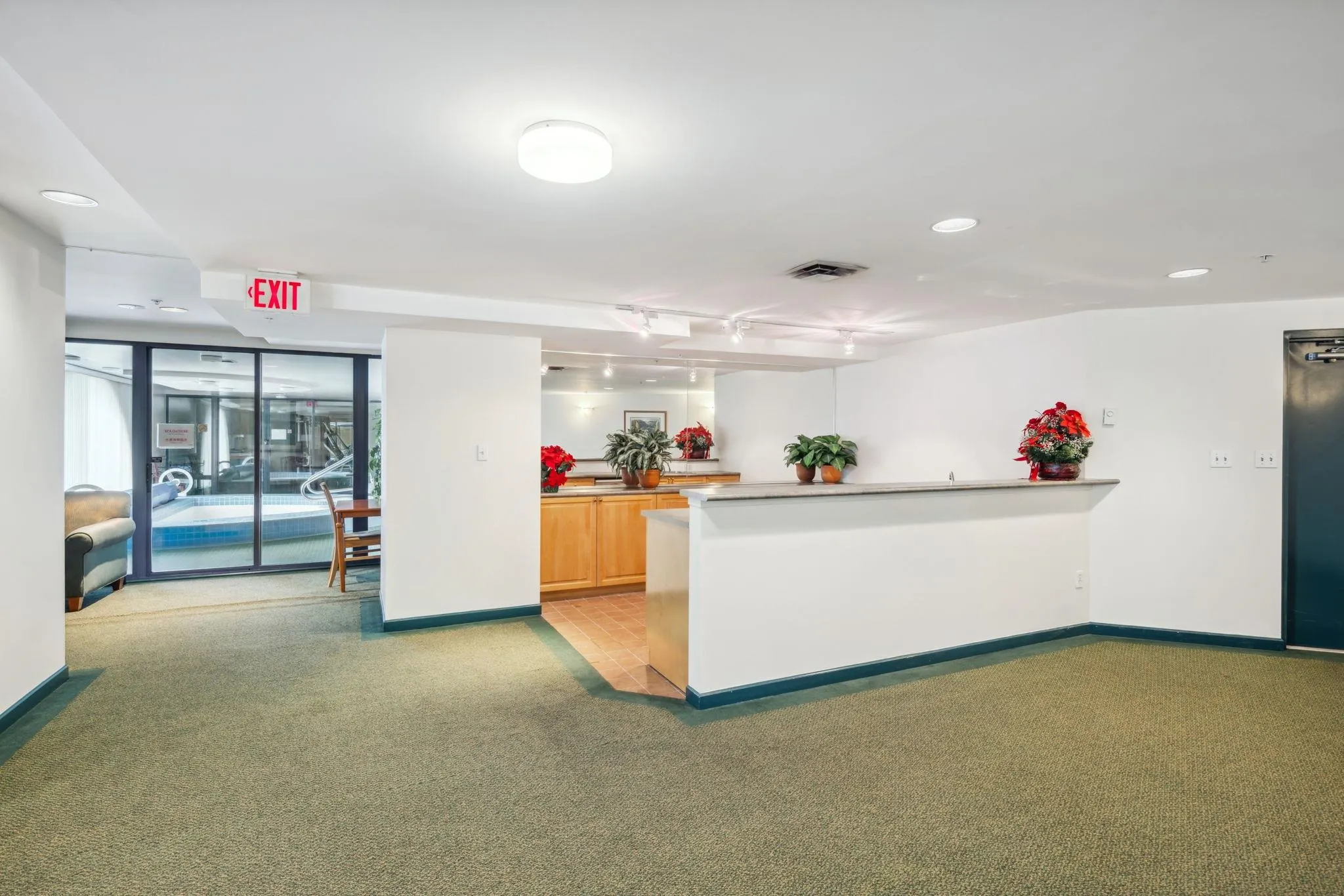 1605 6088 Minoru Boulevard