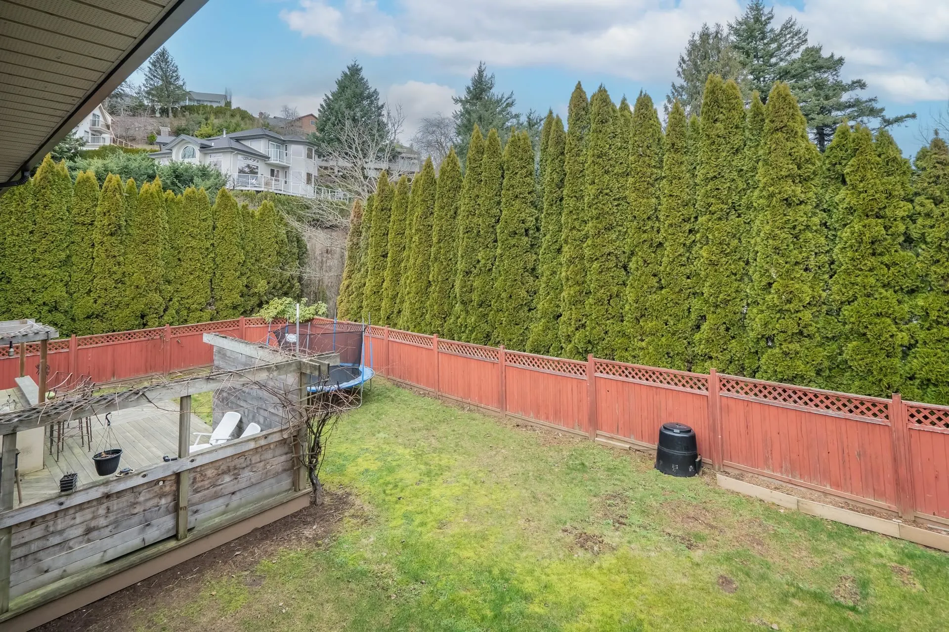 2237 Mountain Drive