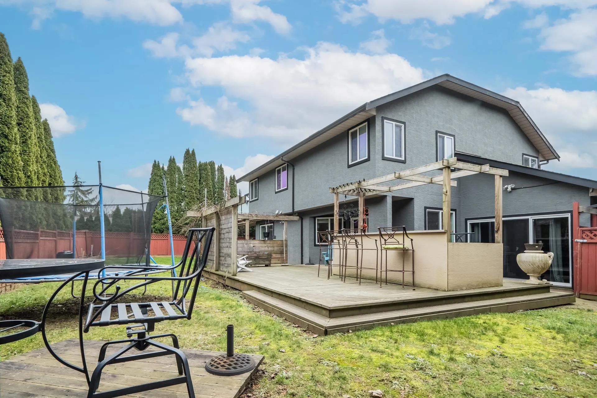 2237 Mountain Drive
