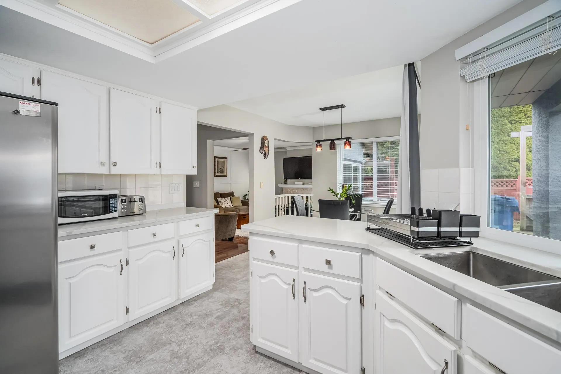 2237 Mountain Drive