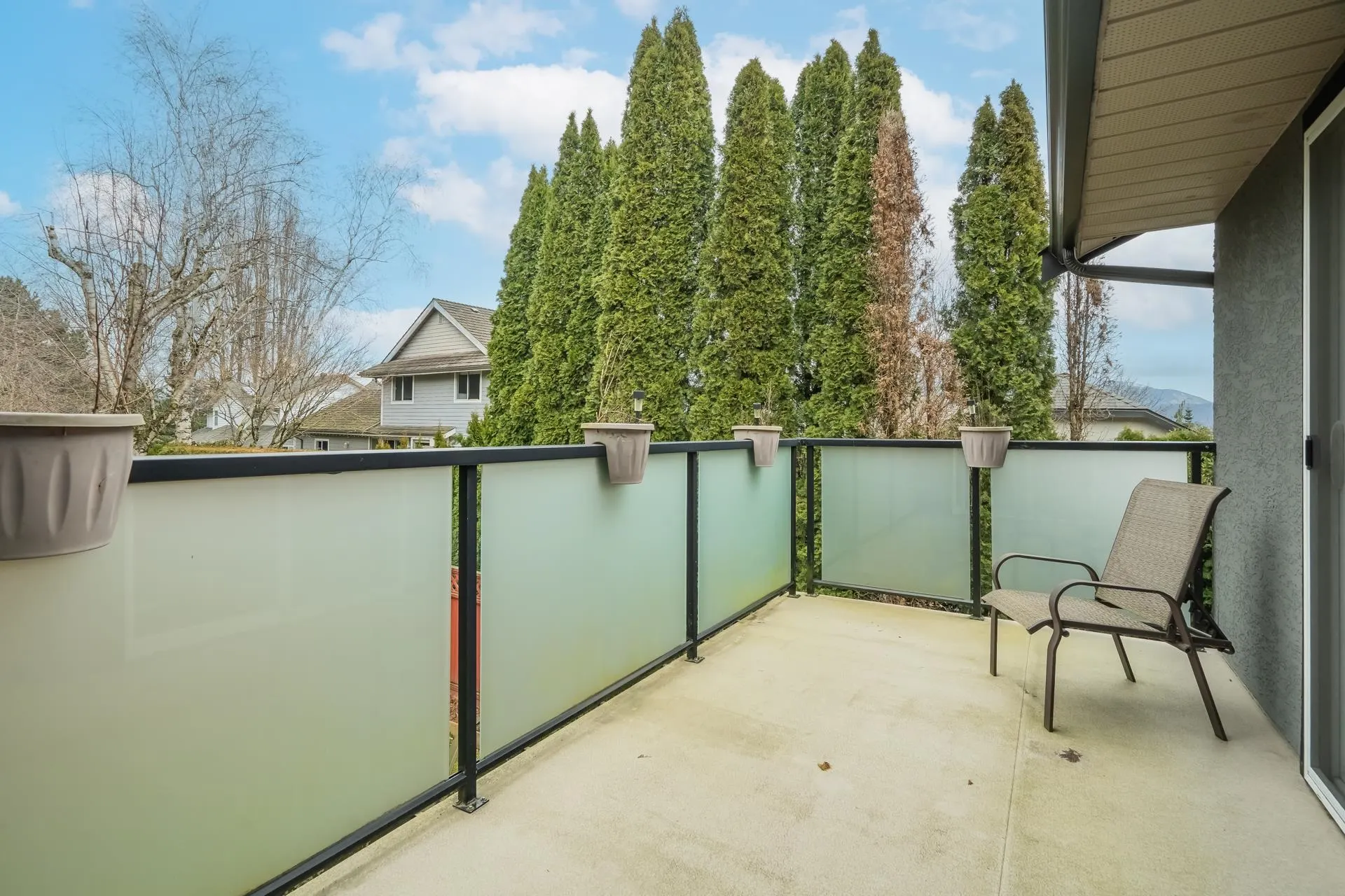 2237 Mountain Drive