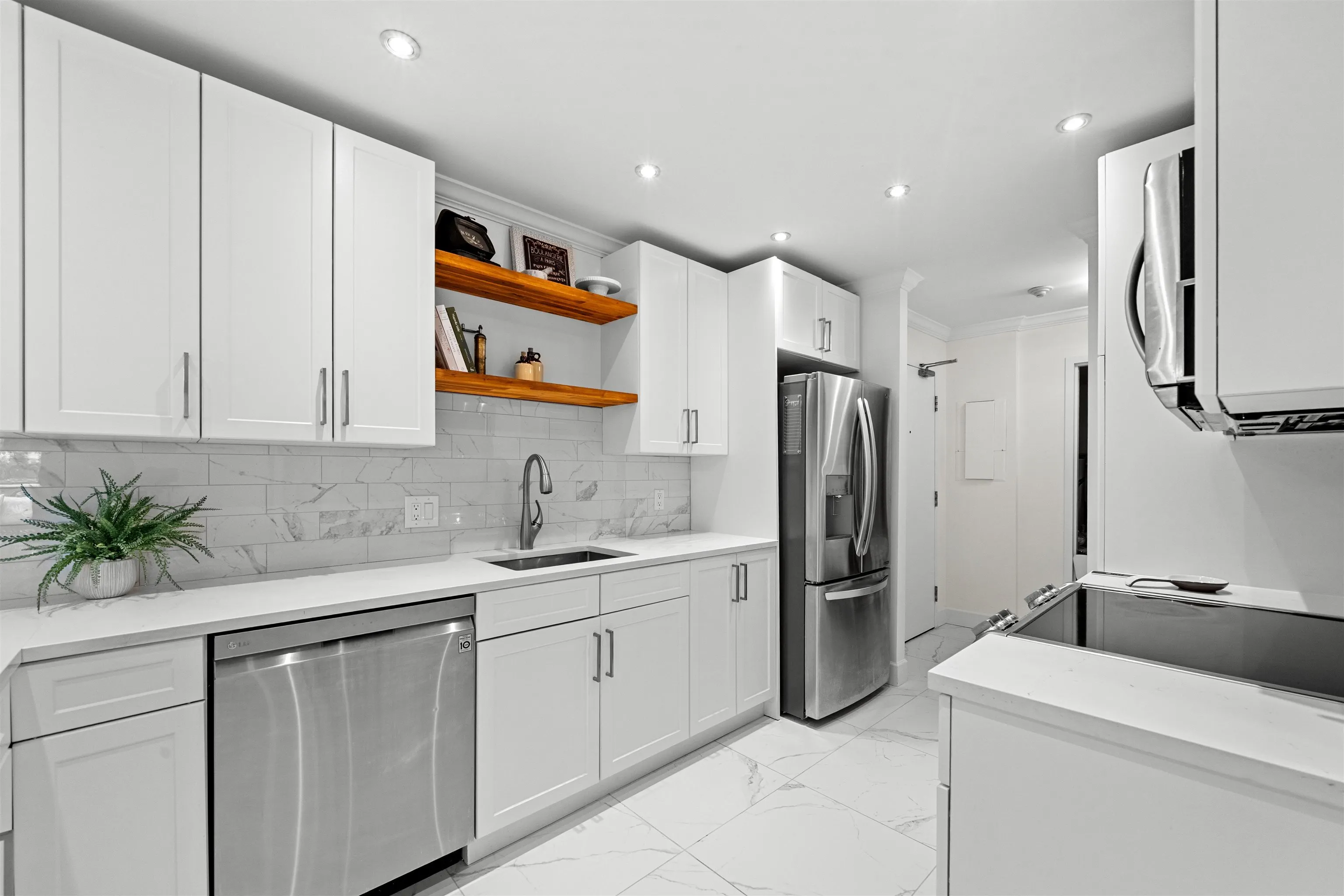T4908 3980 Carrigan Court