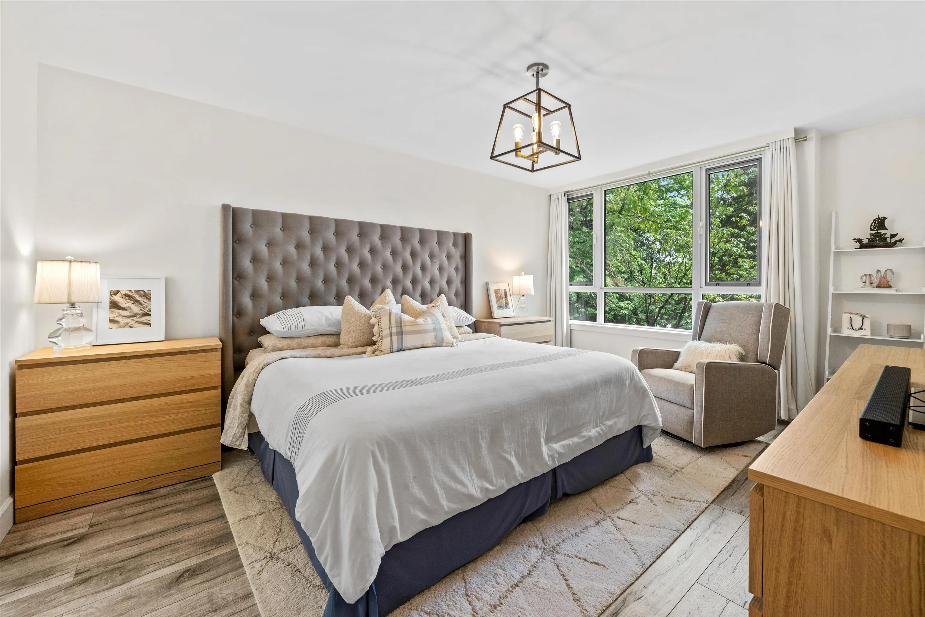 T4908 3980 Carrigan Court
