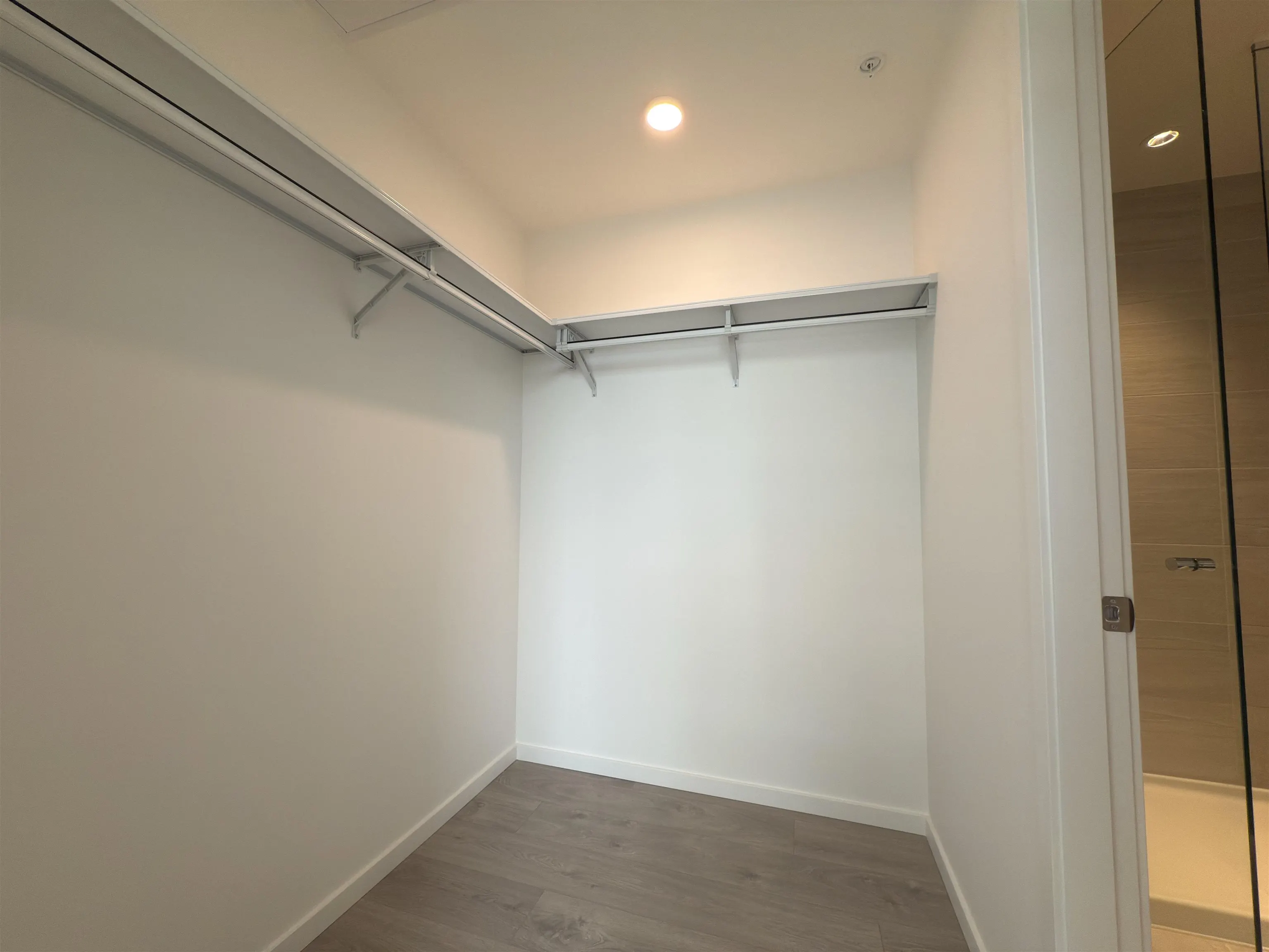 576 6600 Minoru Boulevard