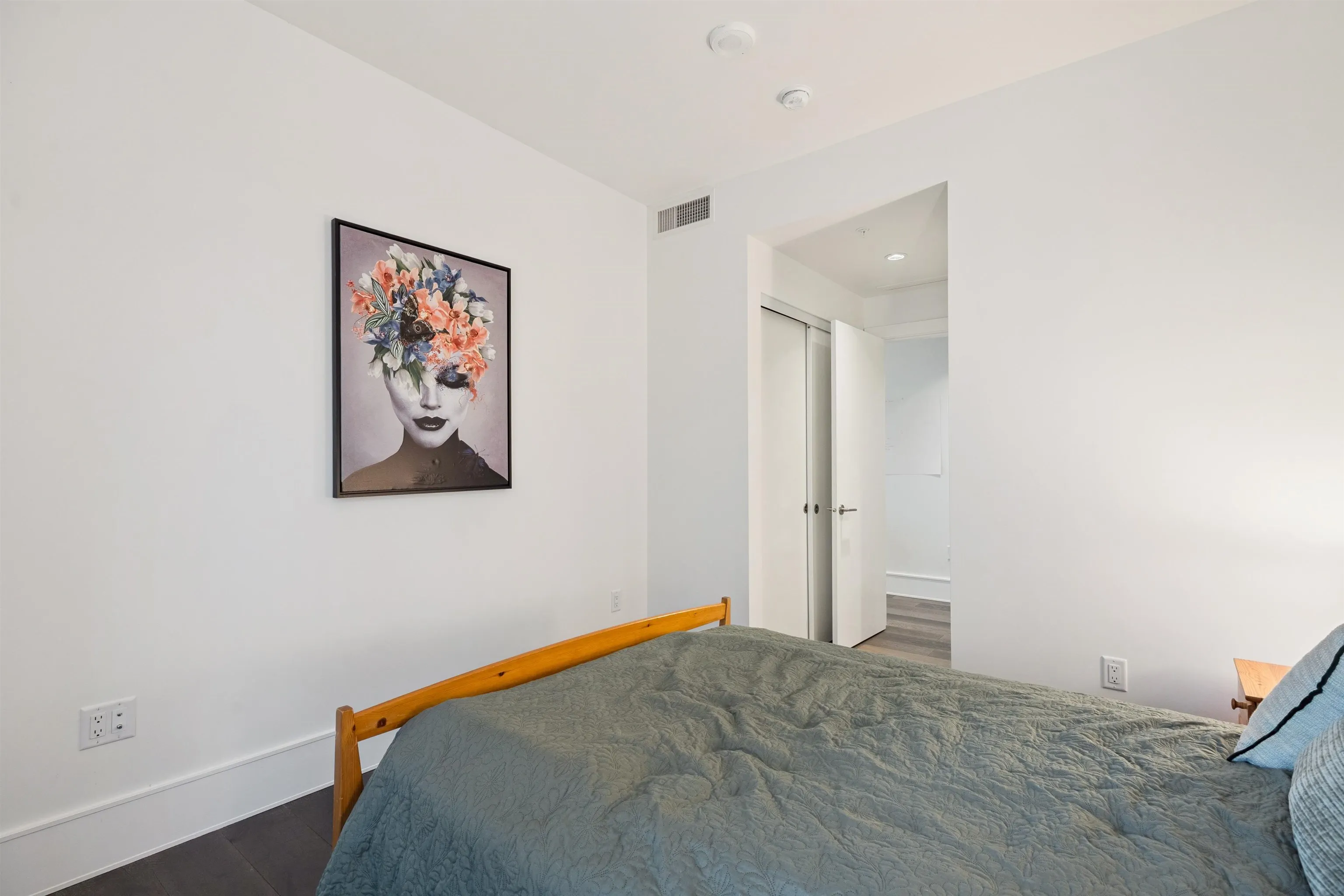 1406 1500 Martin Street