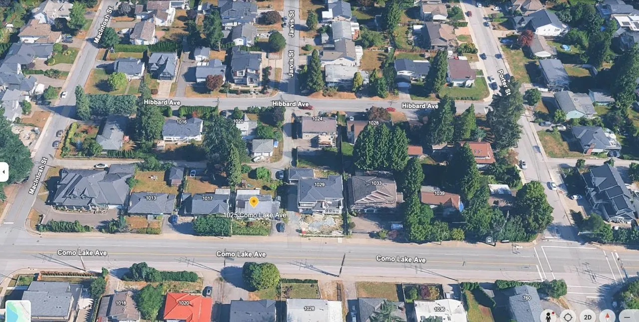 1025 Como Lake Avenue
