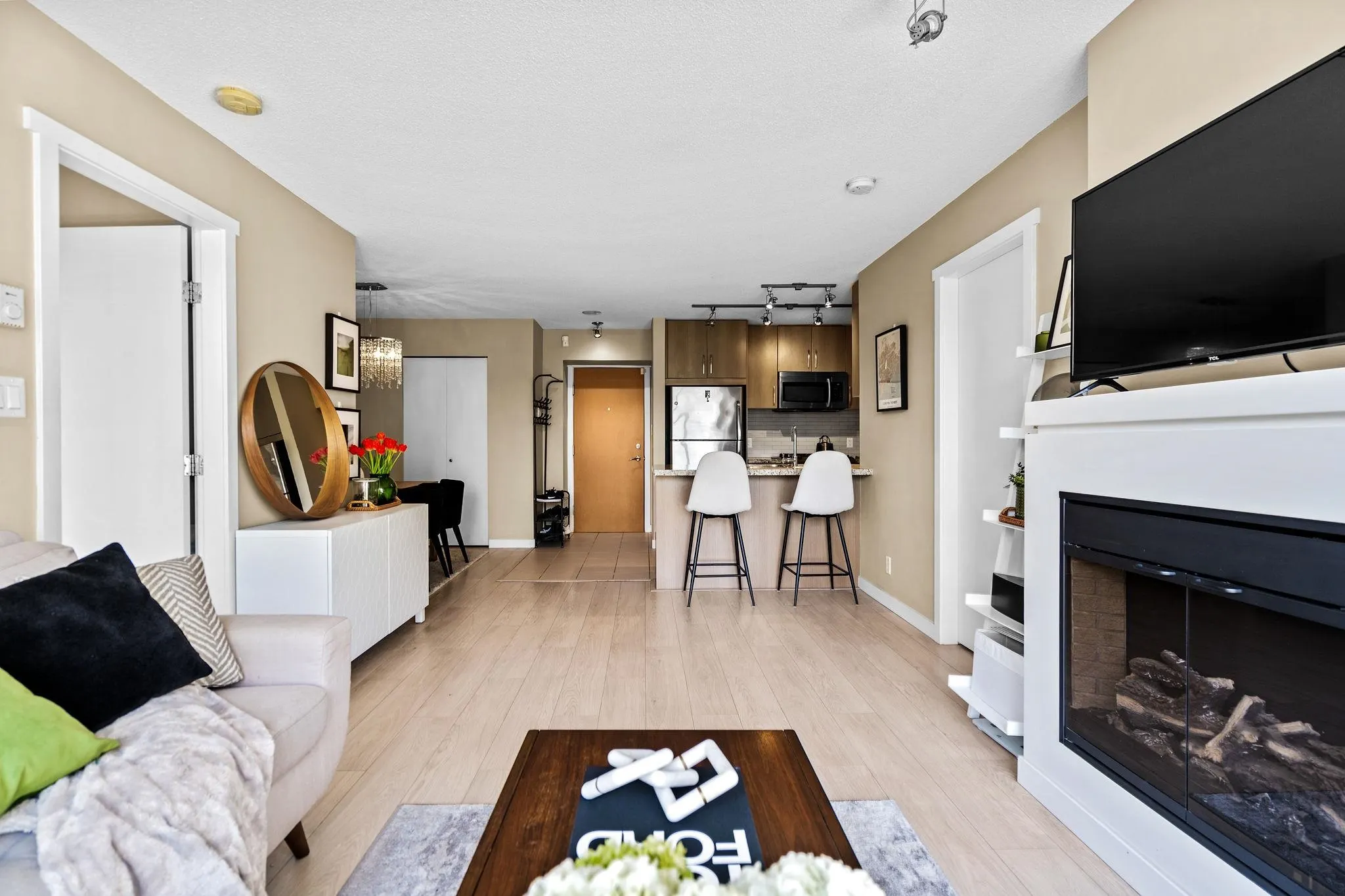 1009 660 Nootka Way