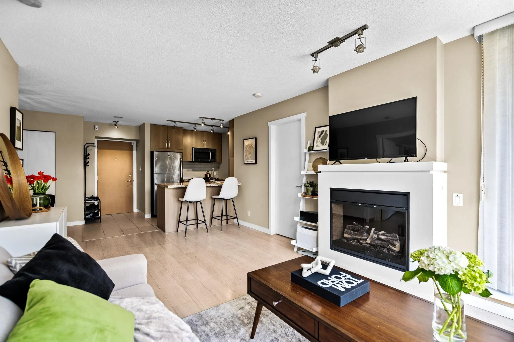 1009 660 Nootka Way