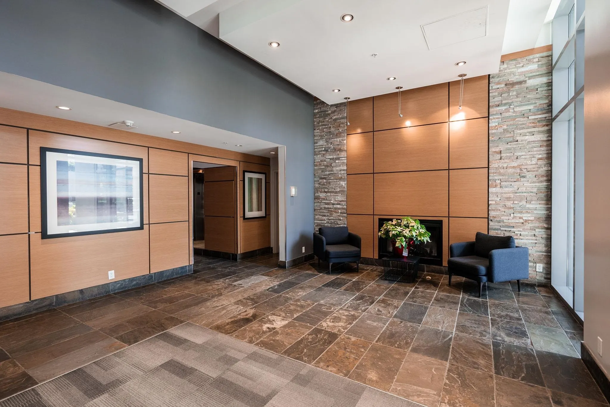 1009 660 Nootka Way
