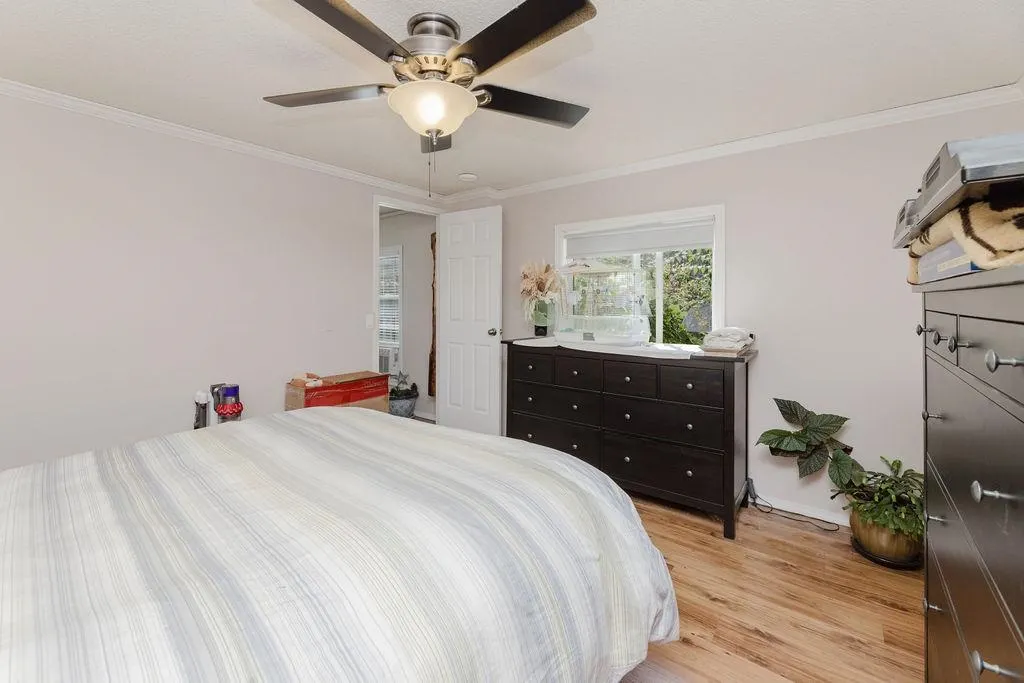 83 1413 Sunshine Coast Highway