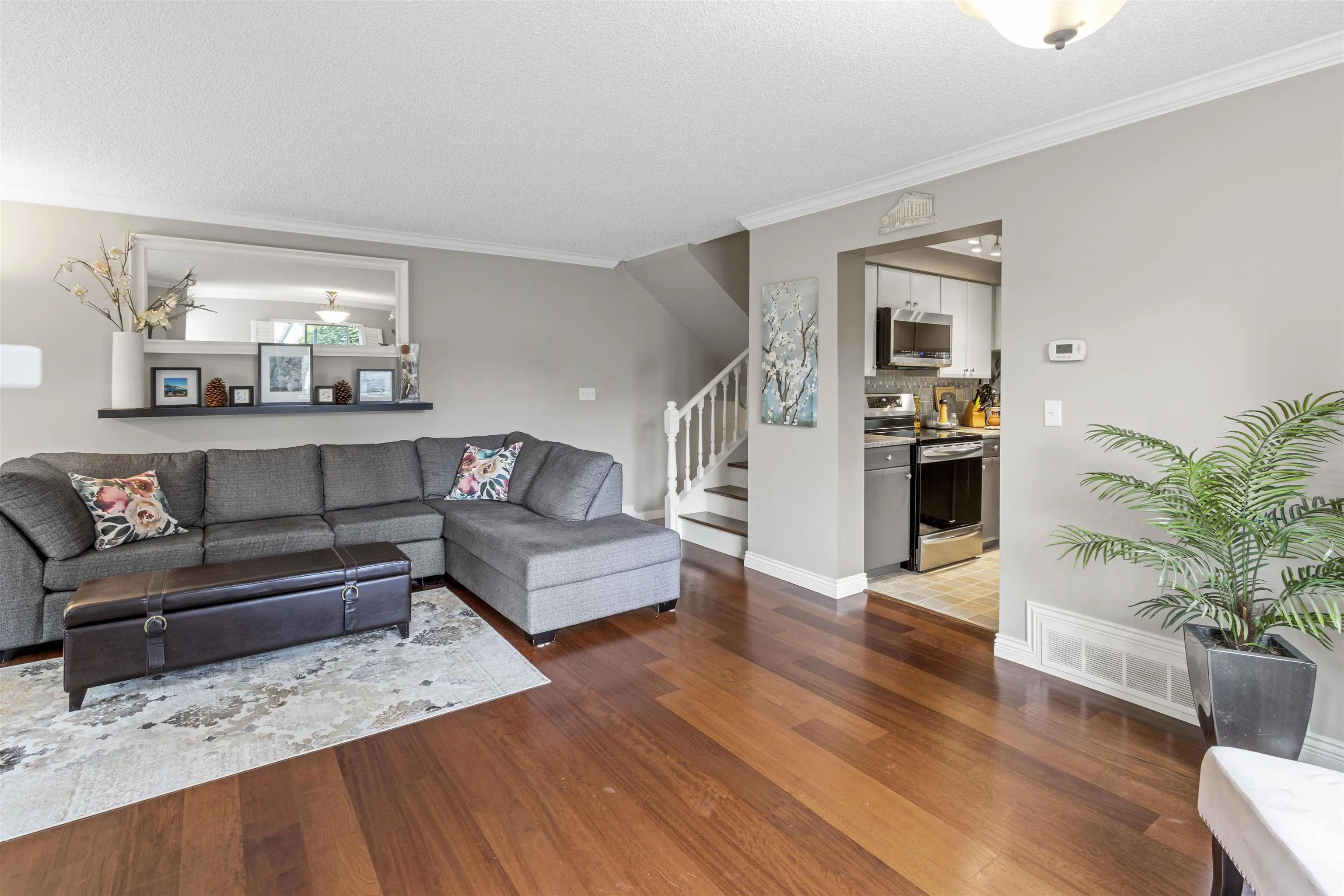 64 1195 Falcon Drive