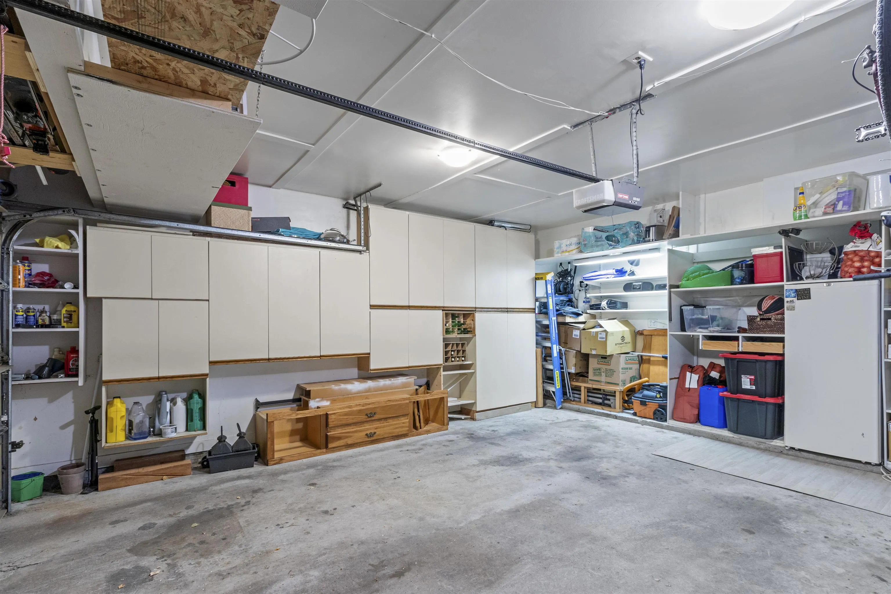 64 1195 Falcon Drive
