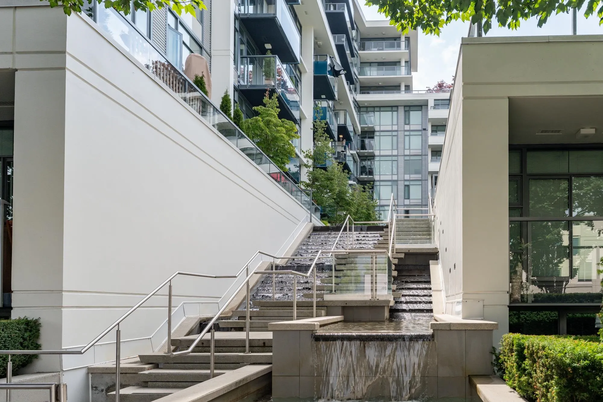 202 1777 W 7th Avenue