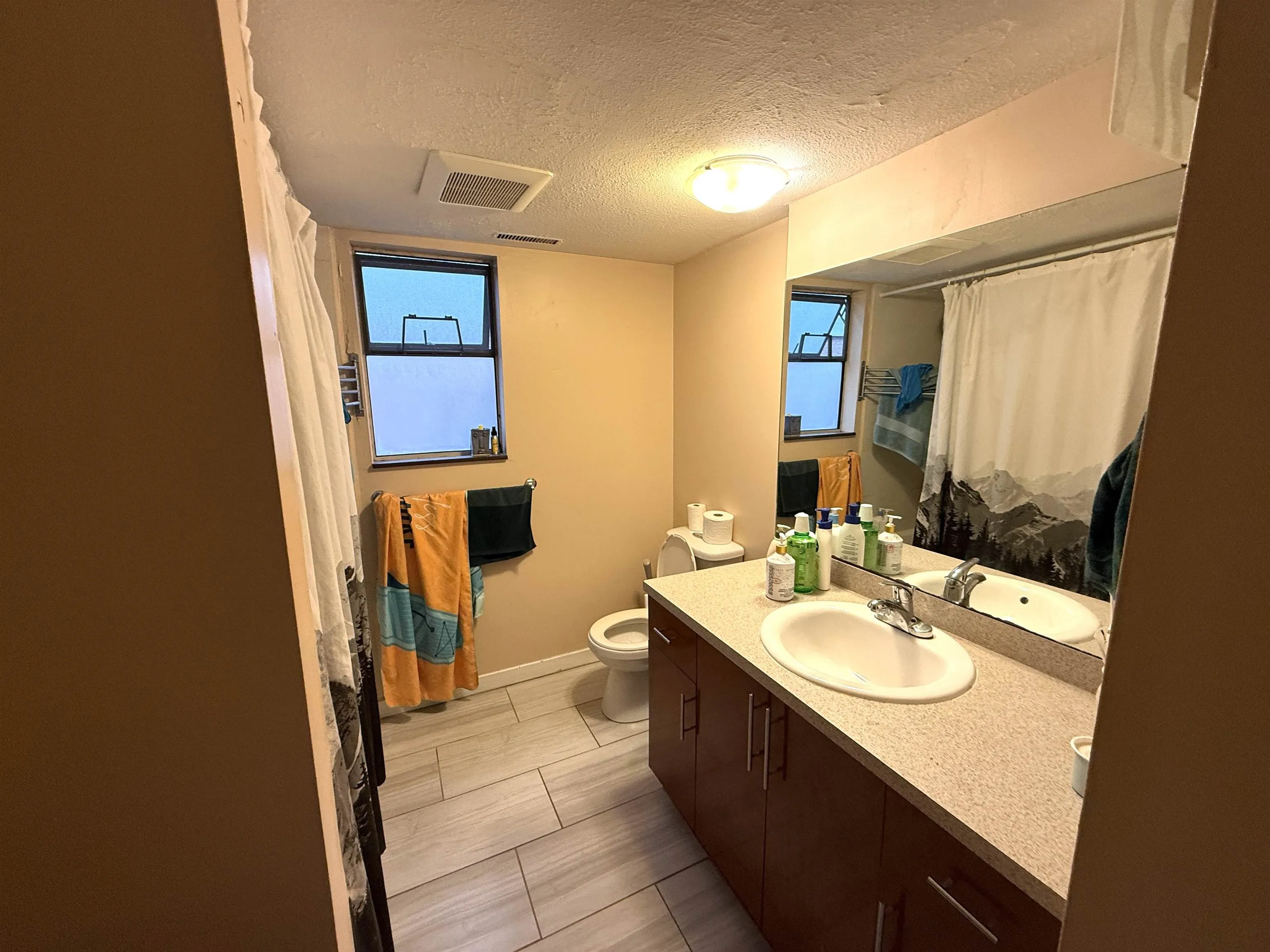 33XX Queens Avenue