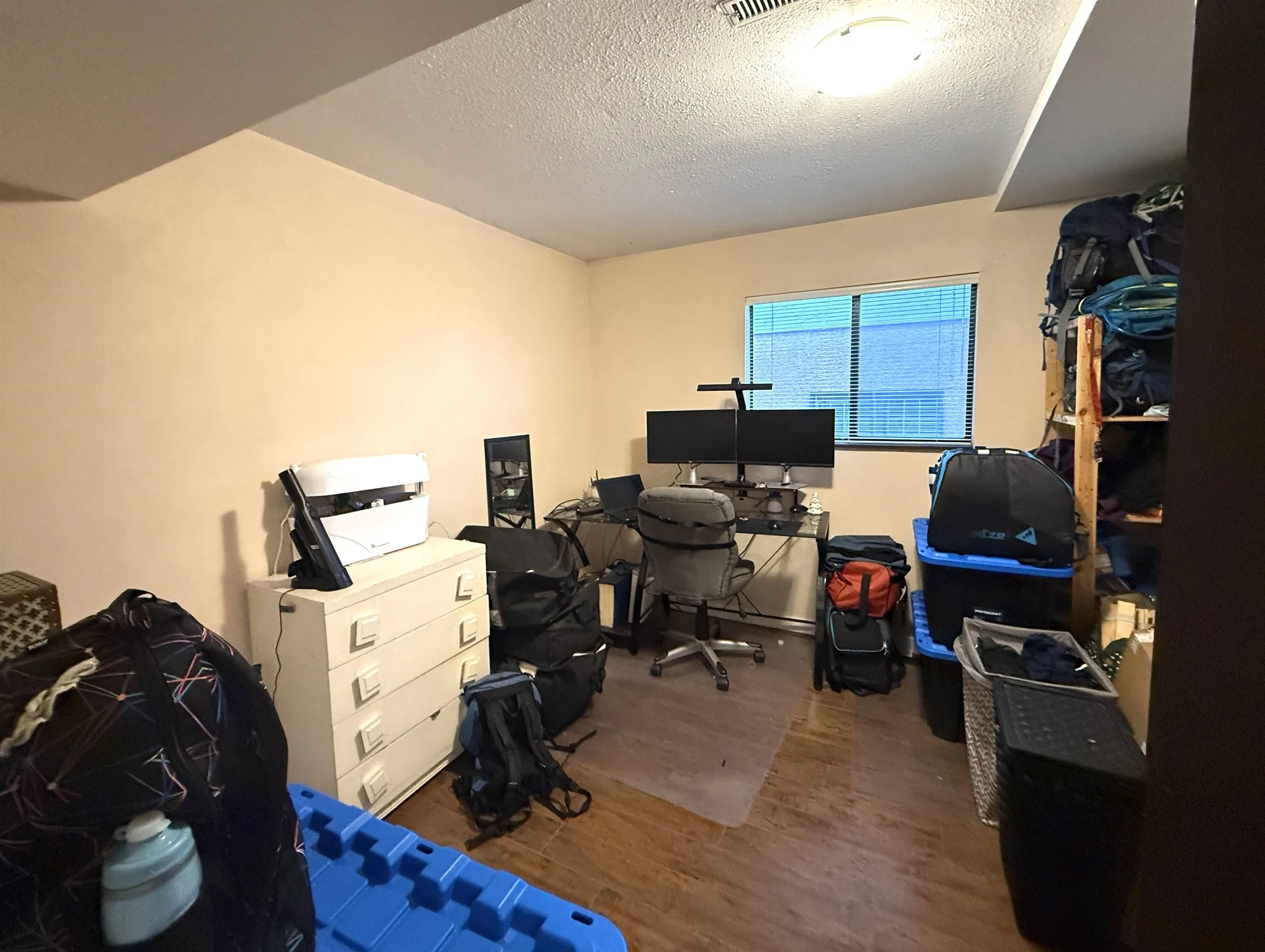 33XX Queens Avenue