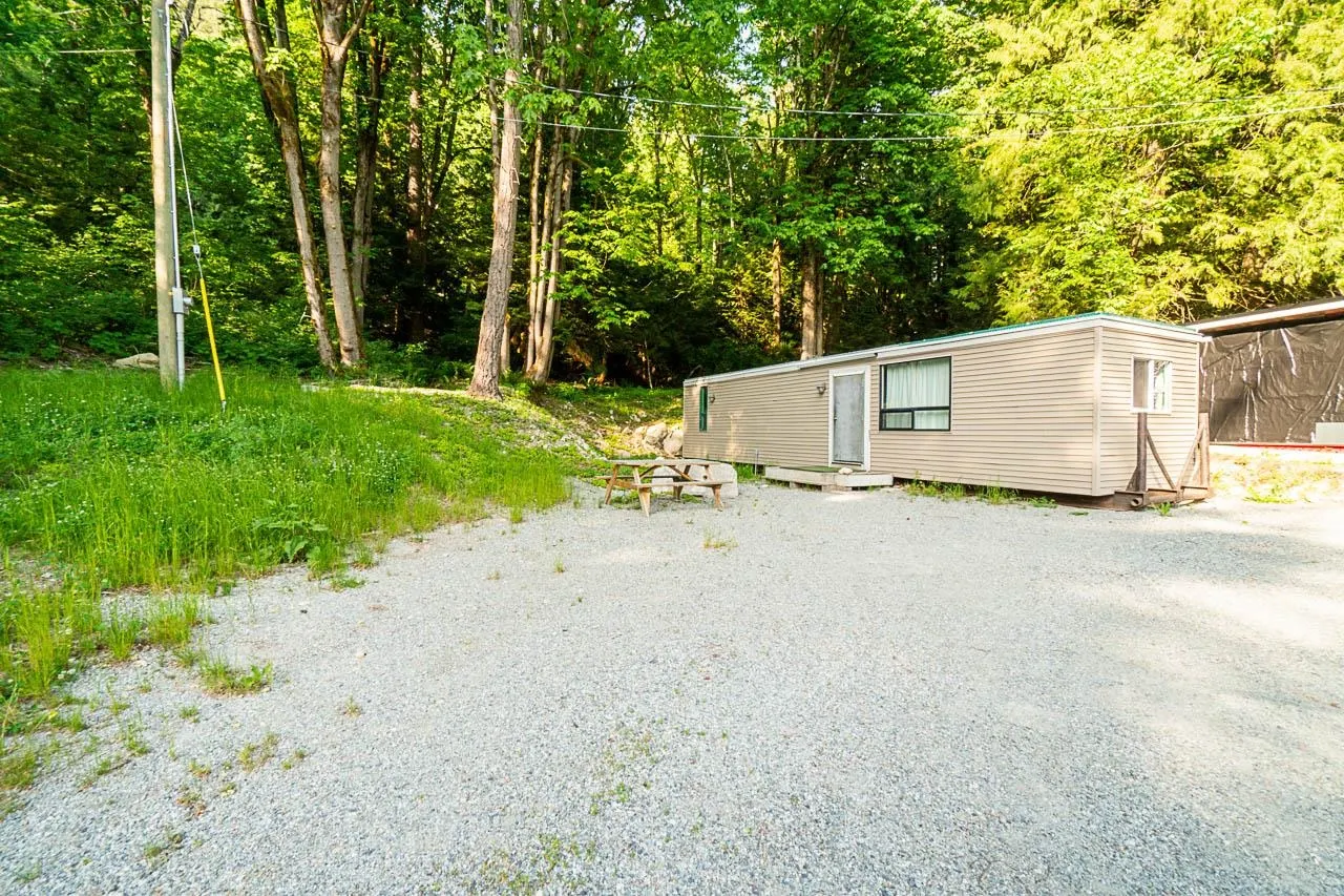 44190 Malcolm Road