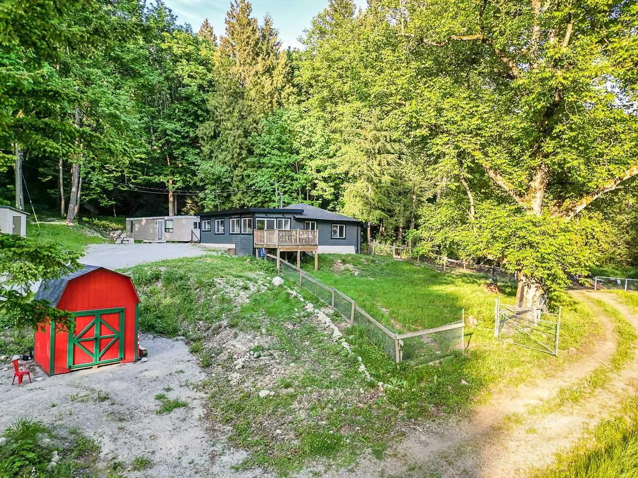 44190 Malcolm Road