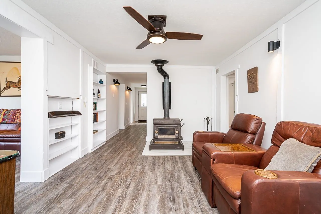 44190 Malcolm Road