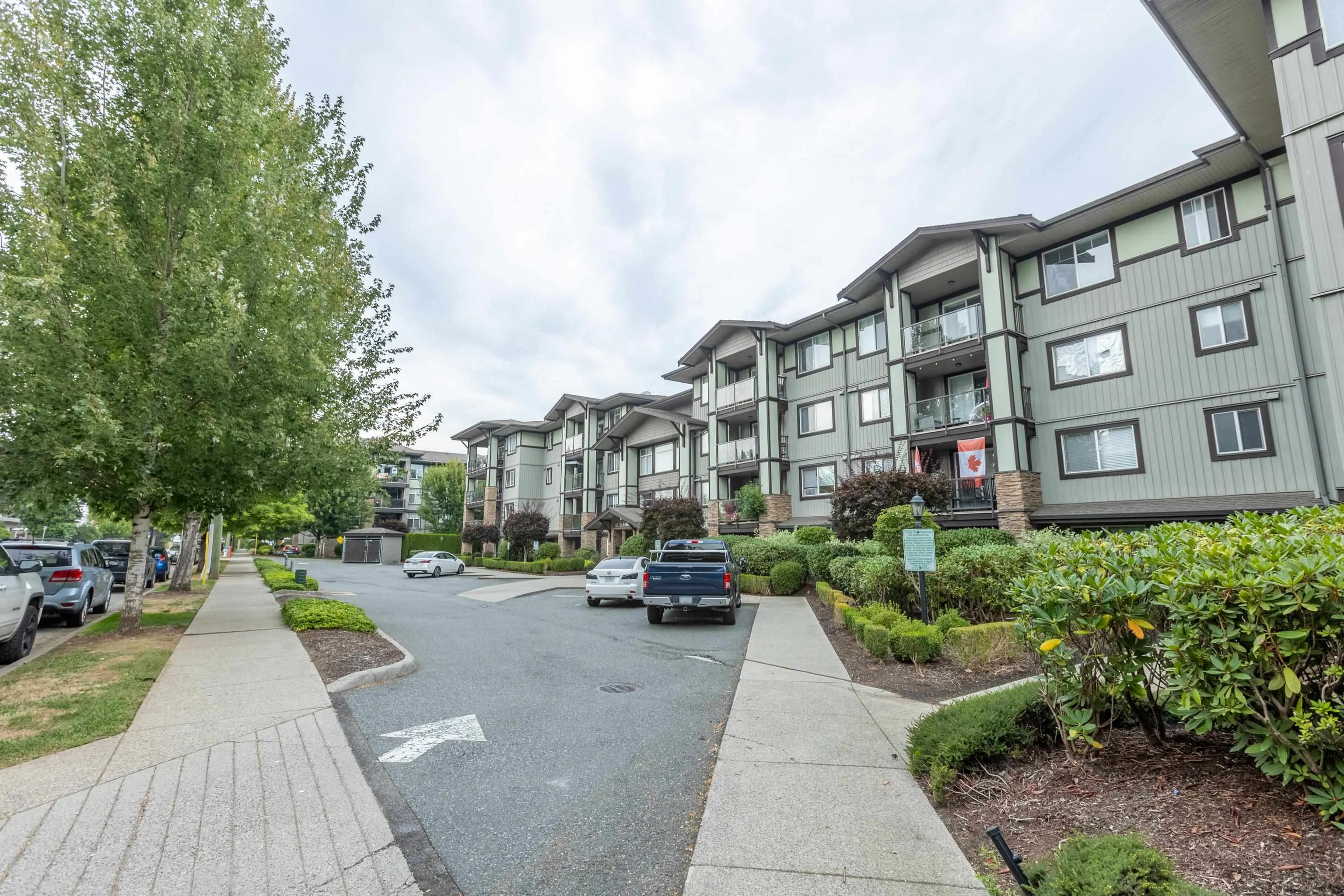 410 2038 Sandalwood Crescent