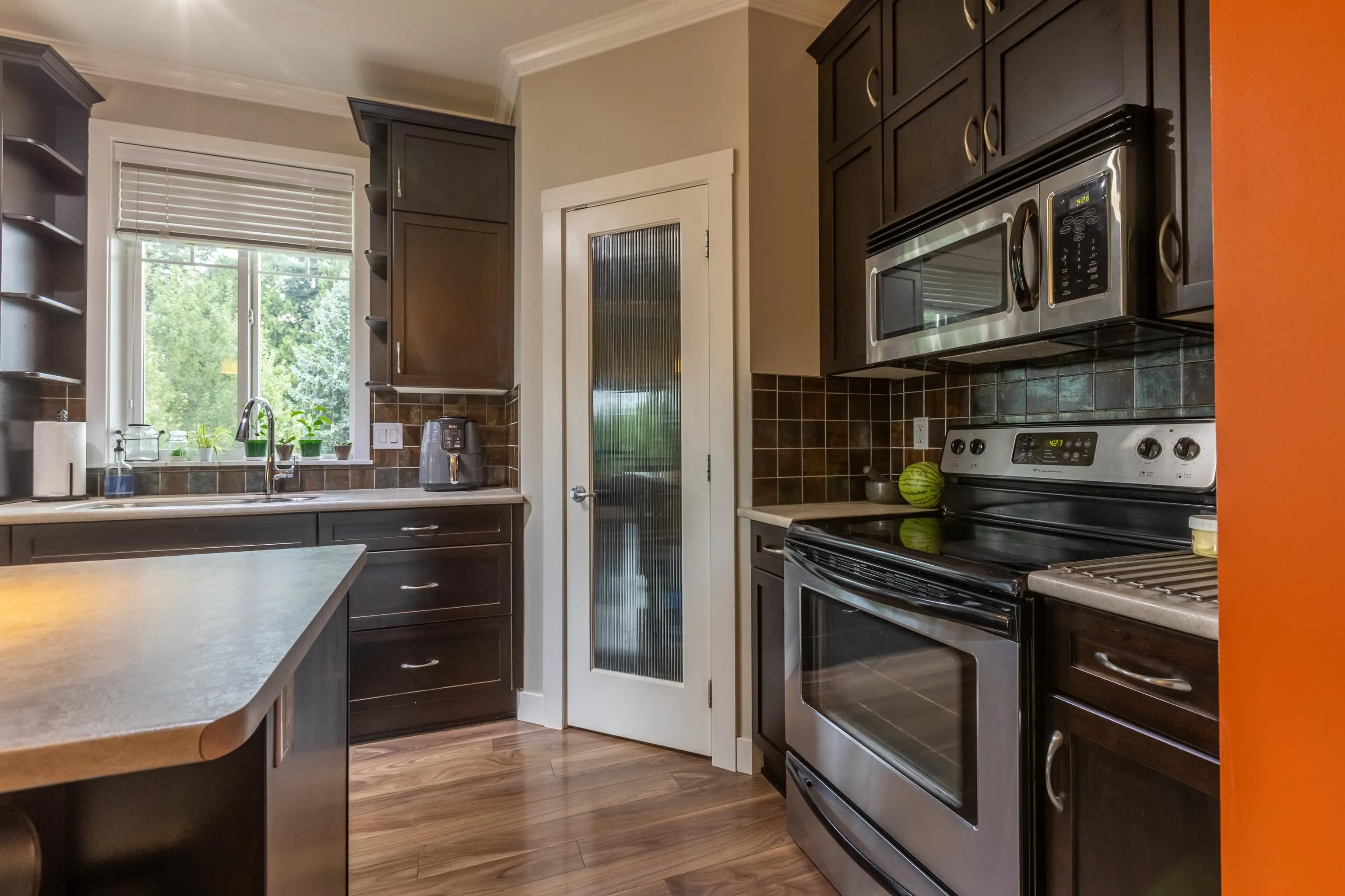 410 2038 Sandalwood Crescent