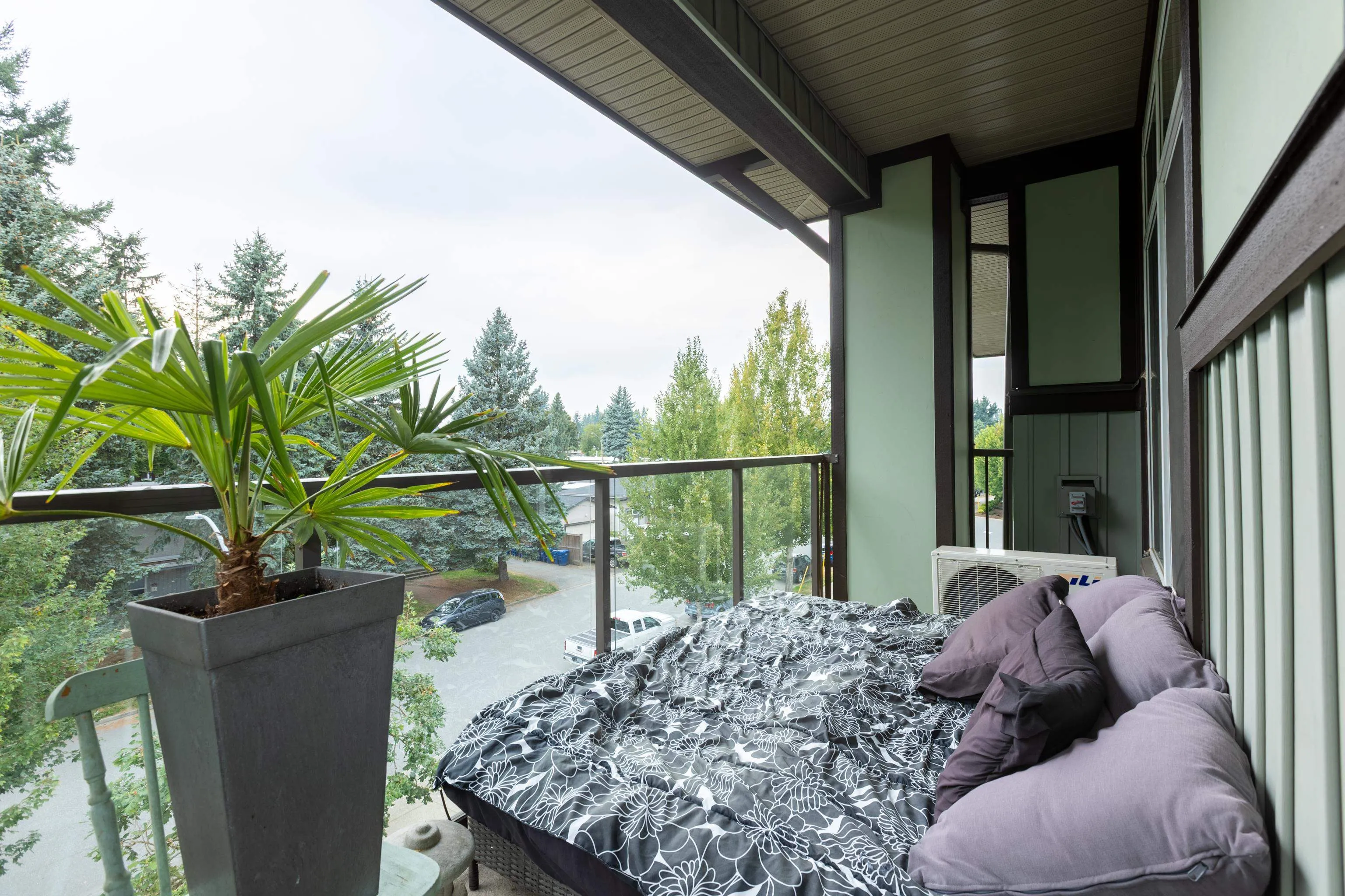 410 2038 Sandalwood Crescent