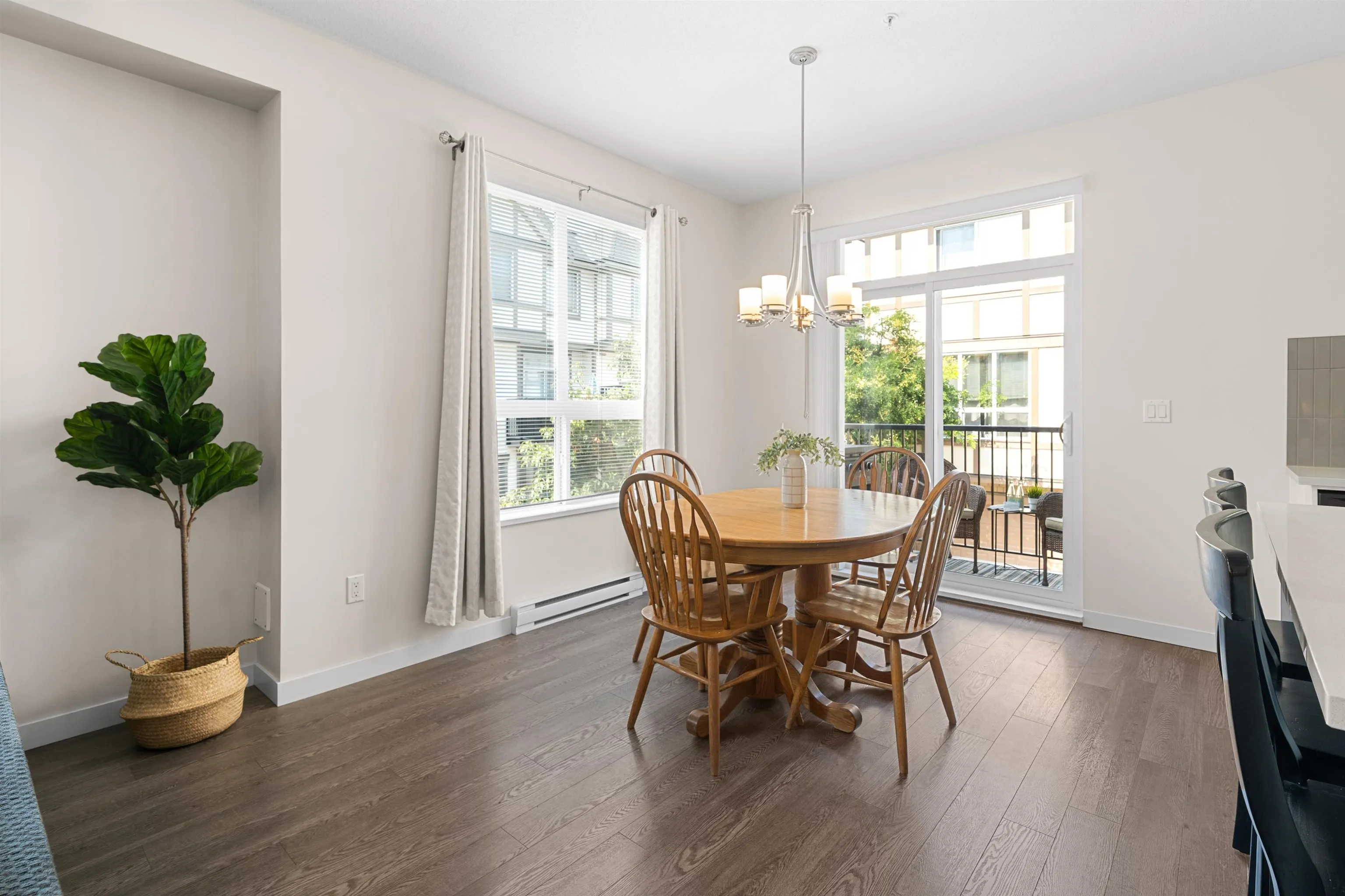 73 7848 209th Street