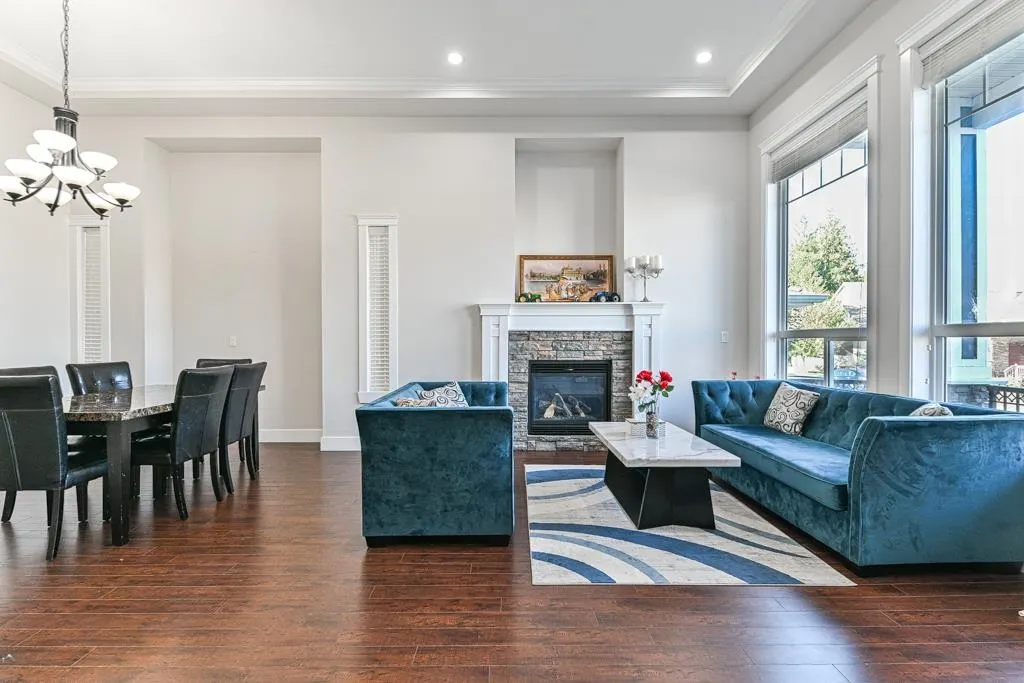27784 Porter Drive