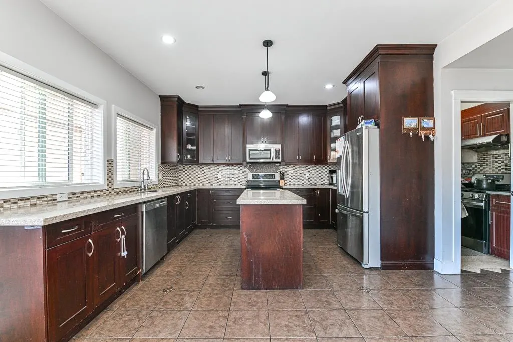 27784 Porter Drive