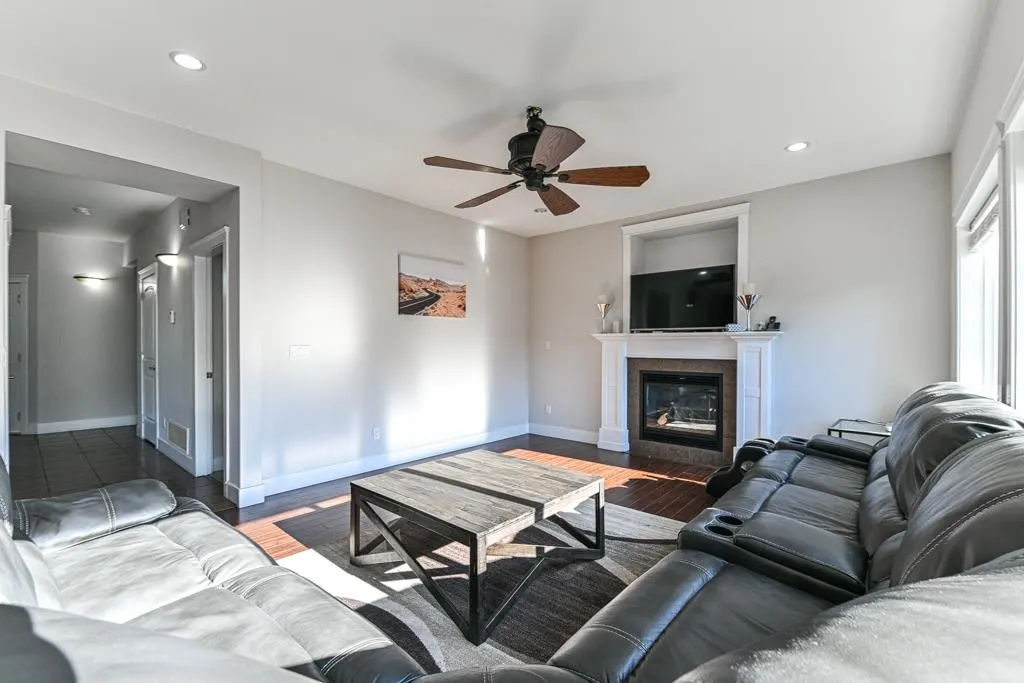 27784 Porter Drive