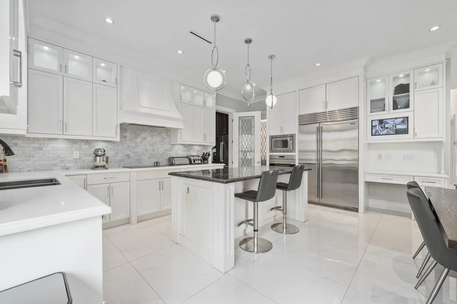 9531 Gilbert Crescent