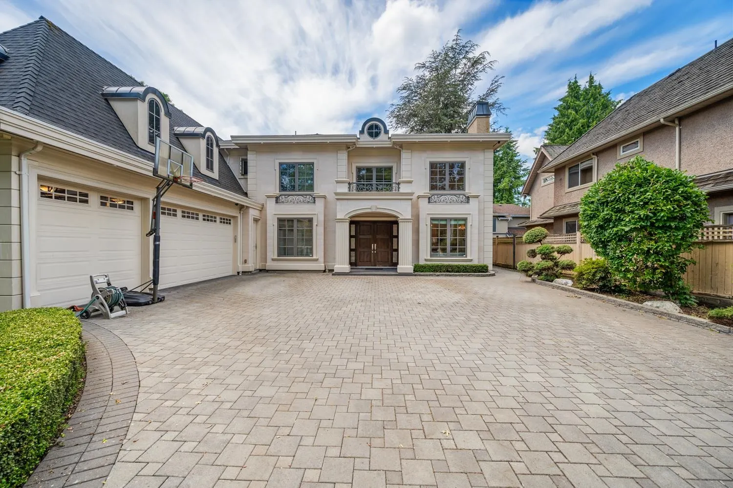 9531 Gilbert Crescent