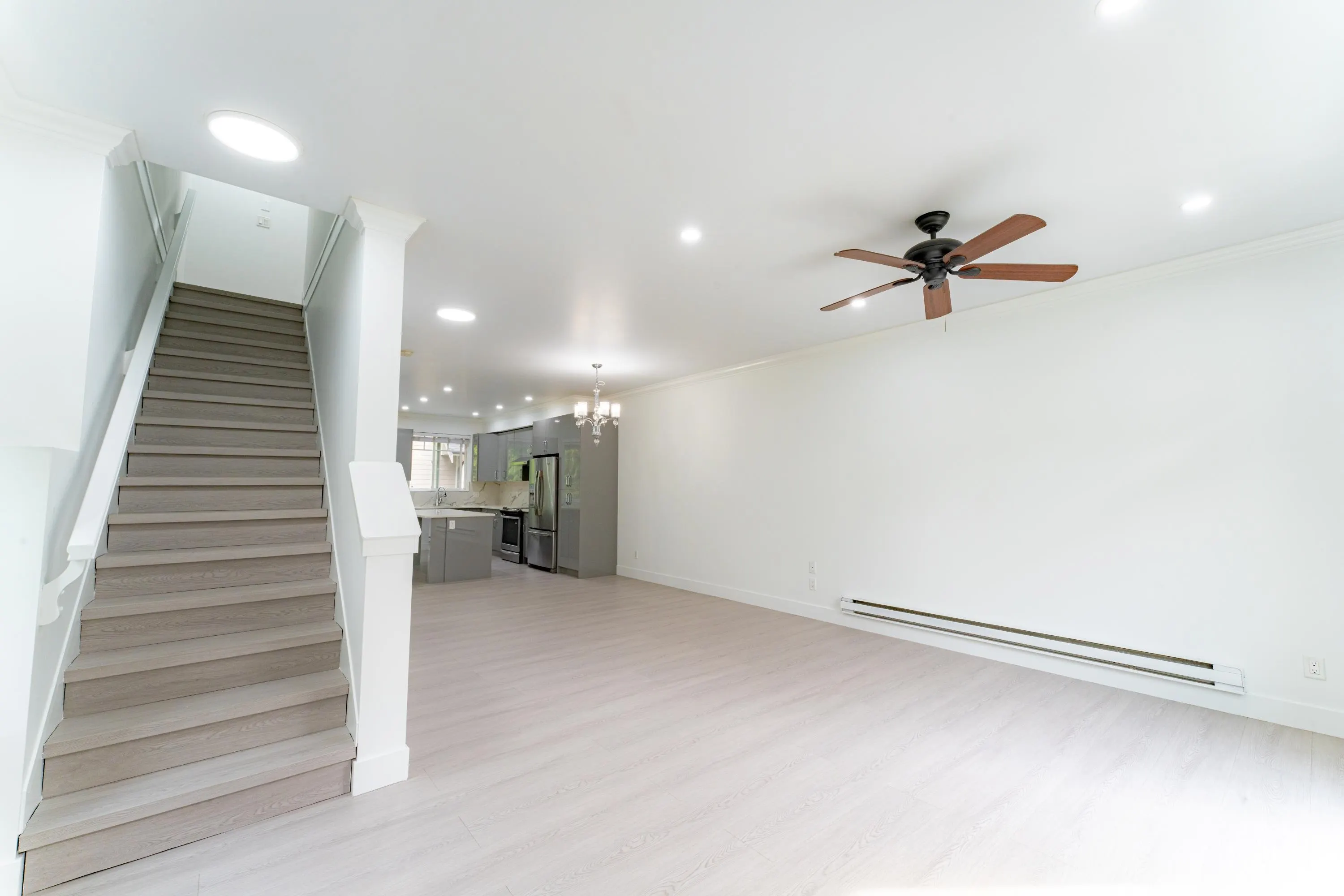 13 14285 64 Avenue